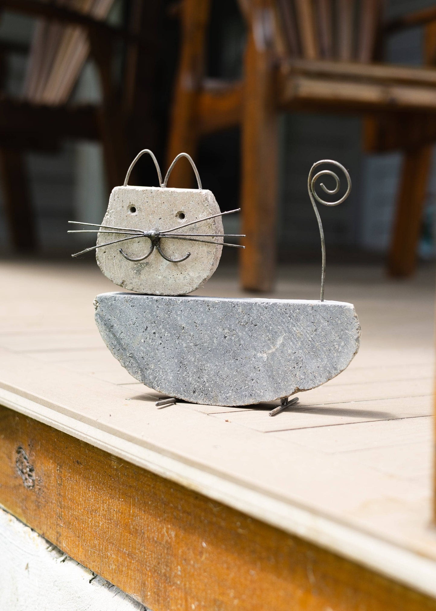 Happy Gardens - Cat River Stone Garden Statue