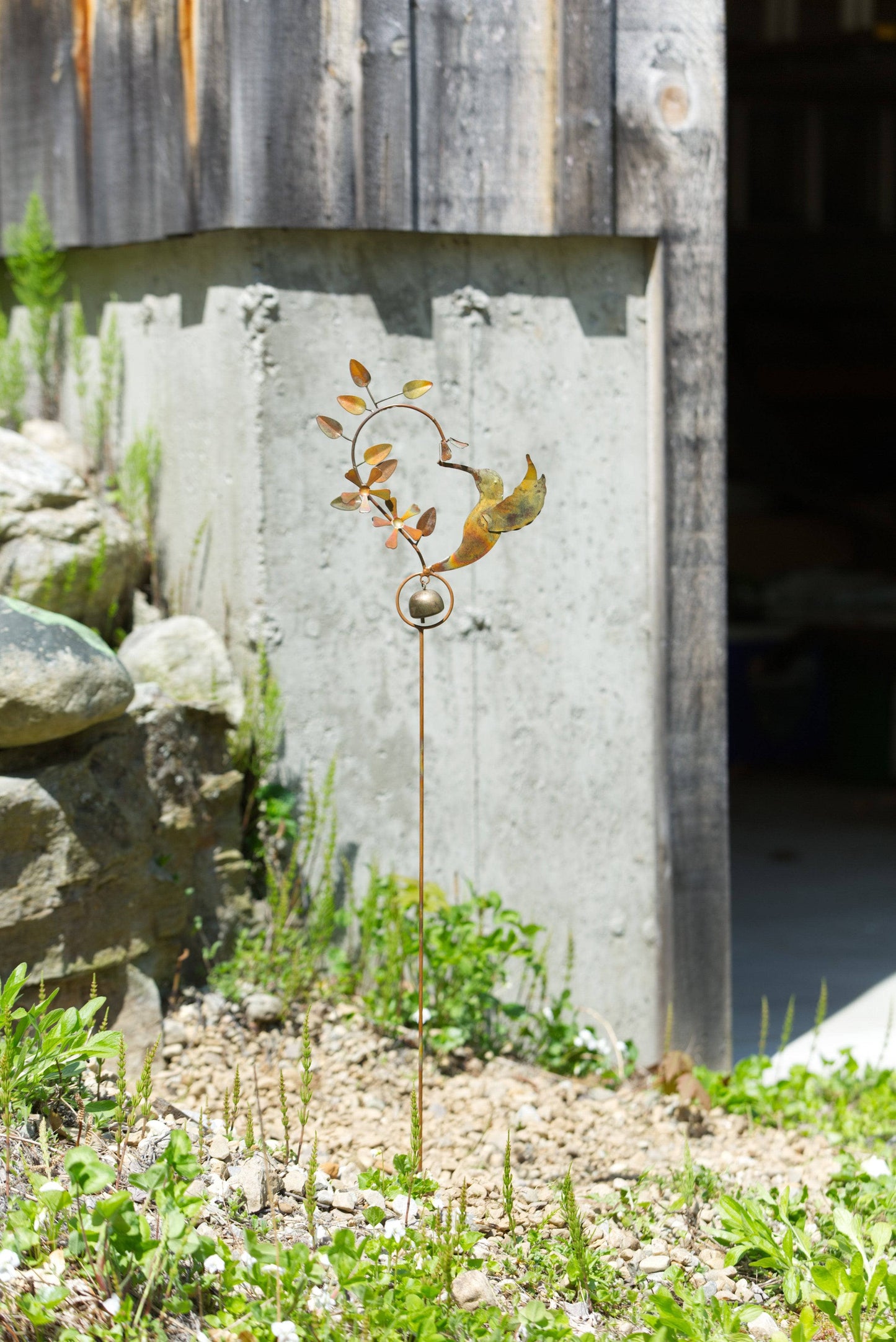 Happy Gardens - Hummingbird Heart Garden Stake