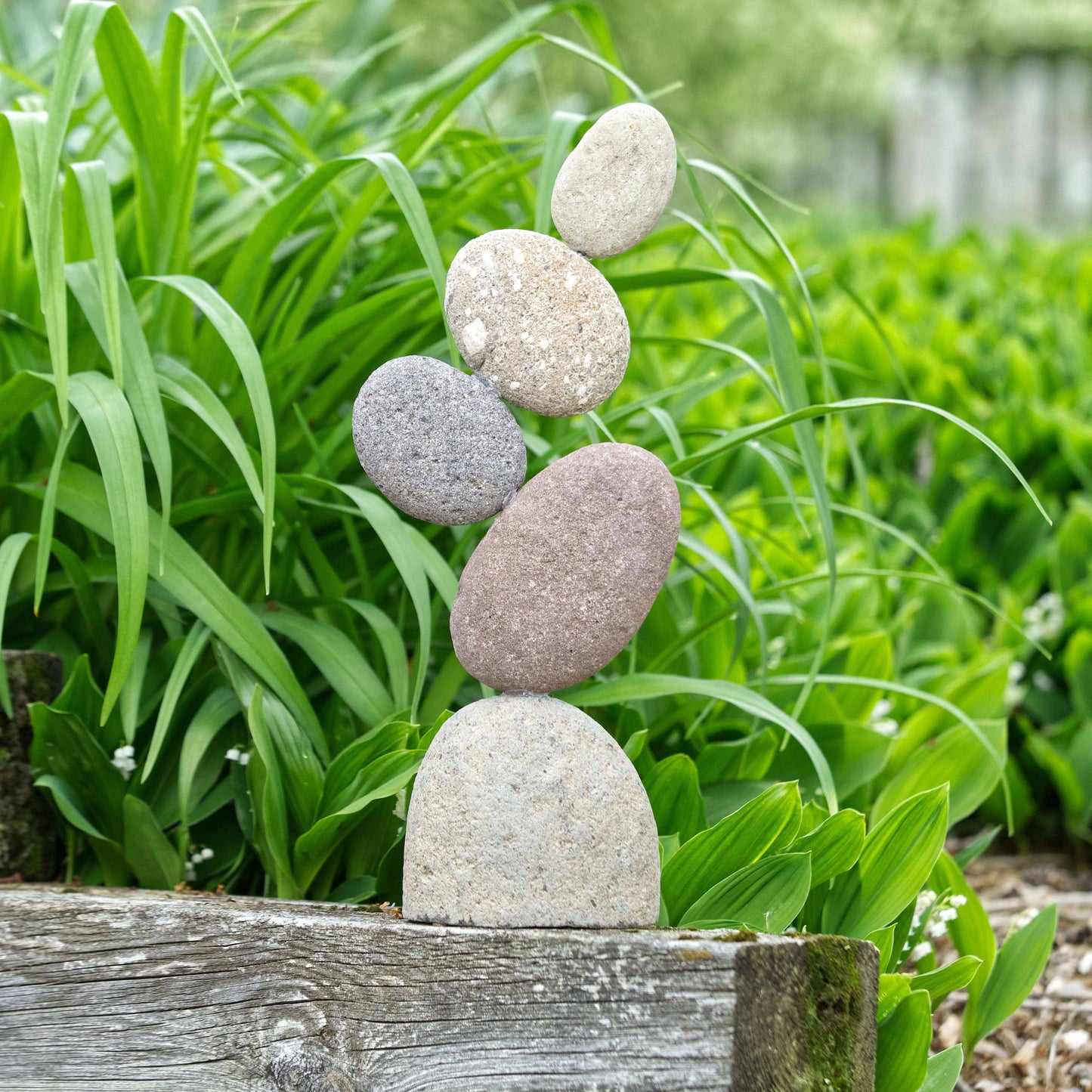 19” Flat Stone Cairn - Happy Gardens