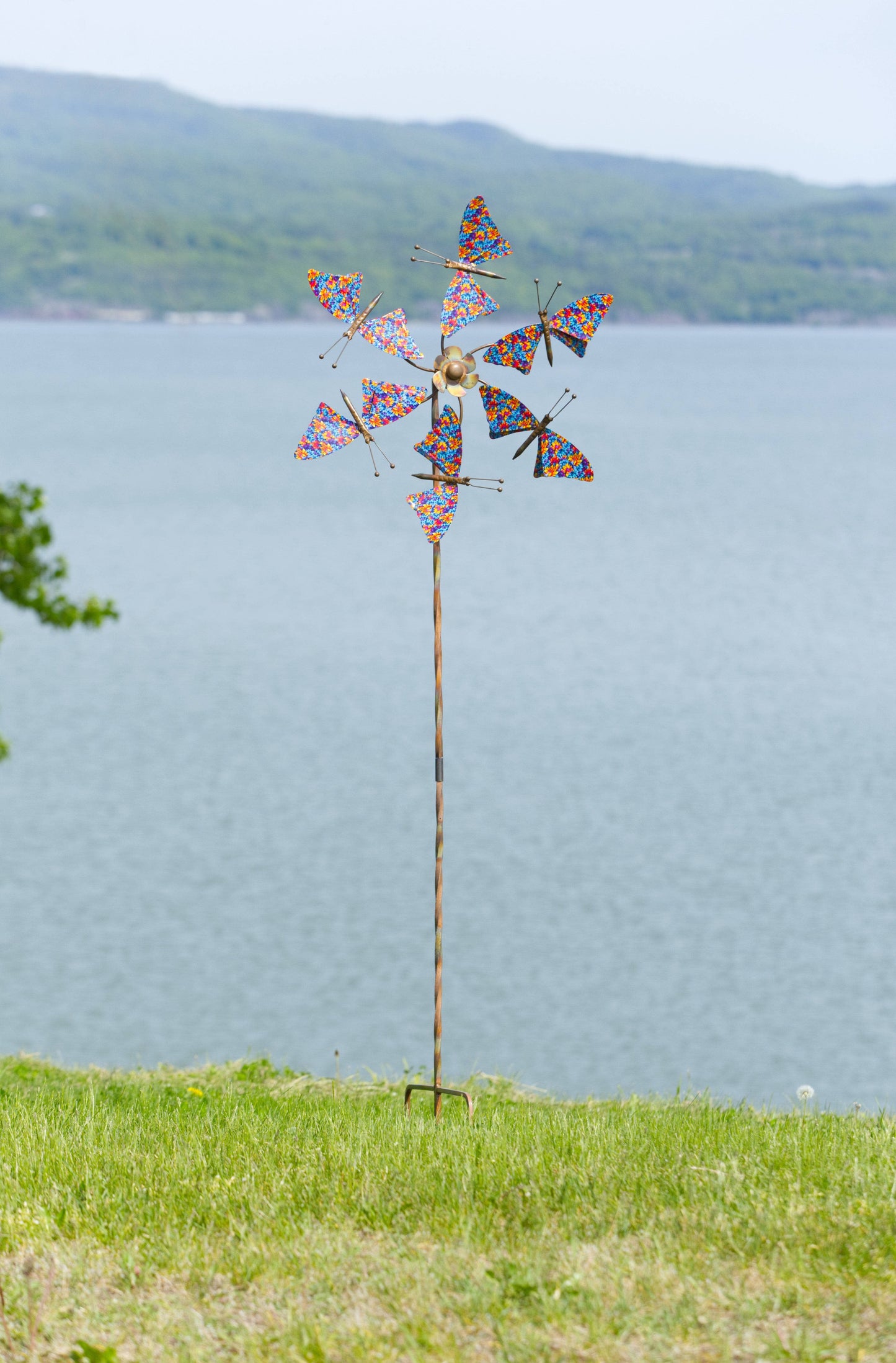 Butterflies Floral Kinetic Spinner 24" - Happy Gardens