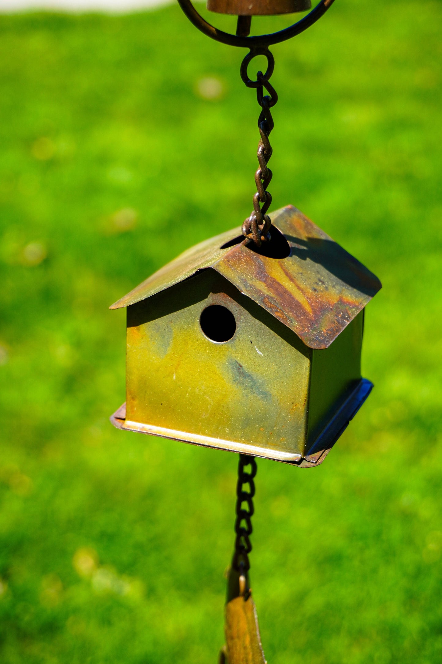 Happy Gardens - Bird House and Birds Garden Ornament