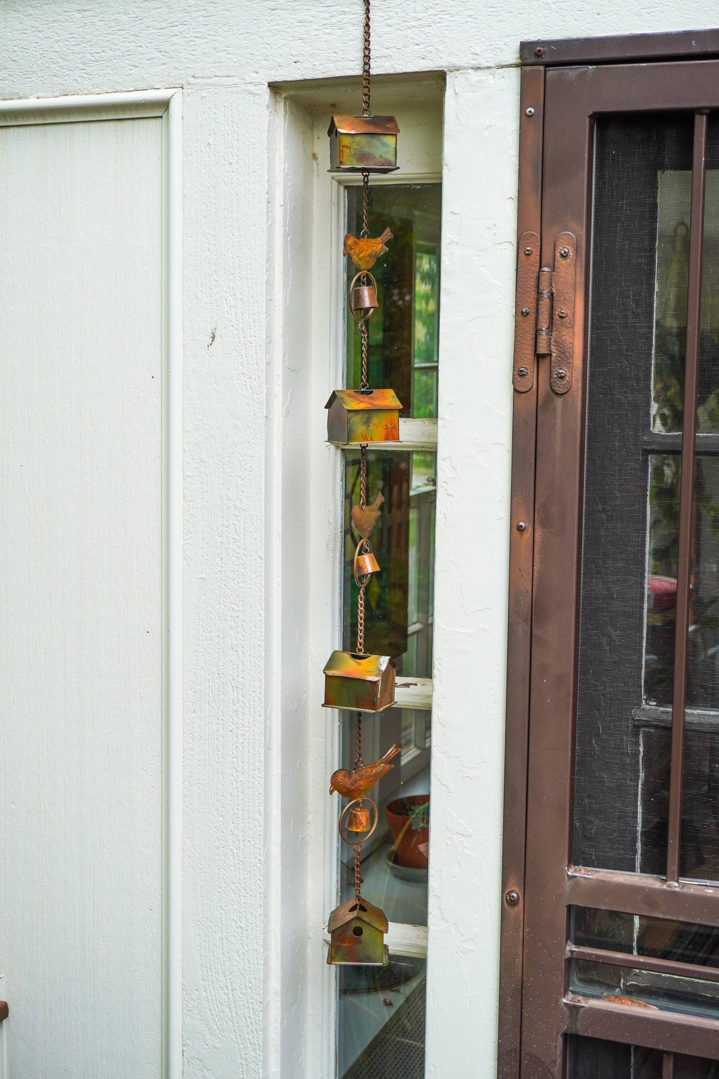 Happy Gardens - Bird House and Birds Garden Ornament