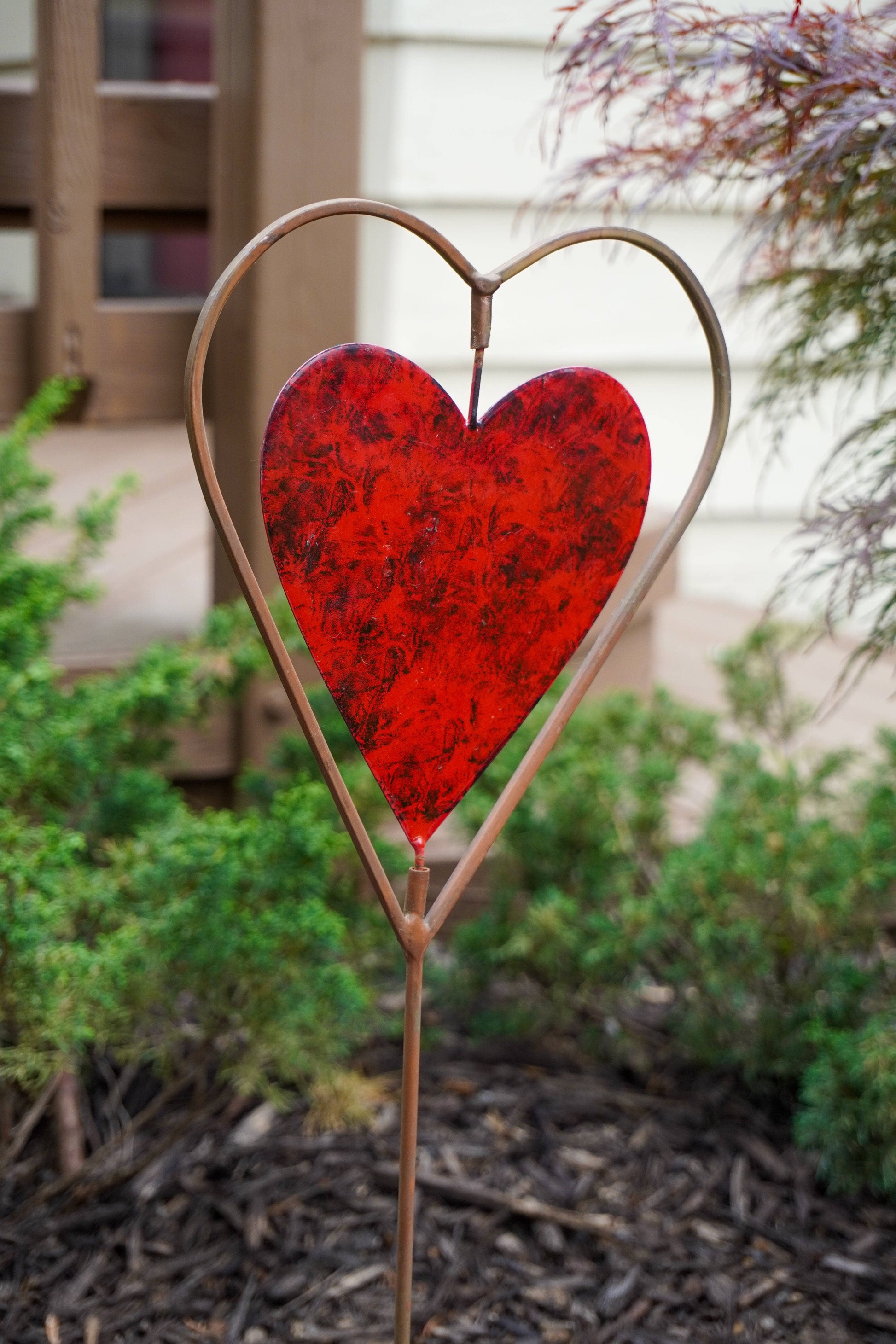 Happy Gardens - Red Heart Disc Garden Stake