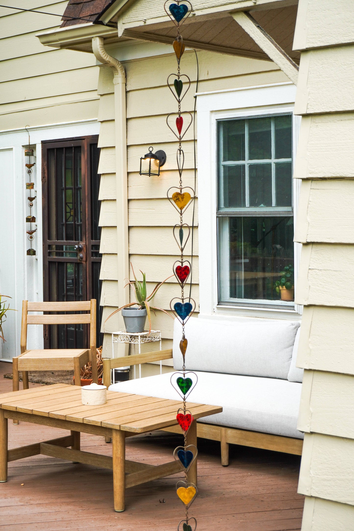 Happy Gardens - Multicolor Heart Rain Chain