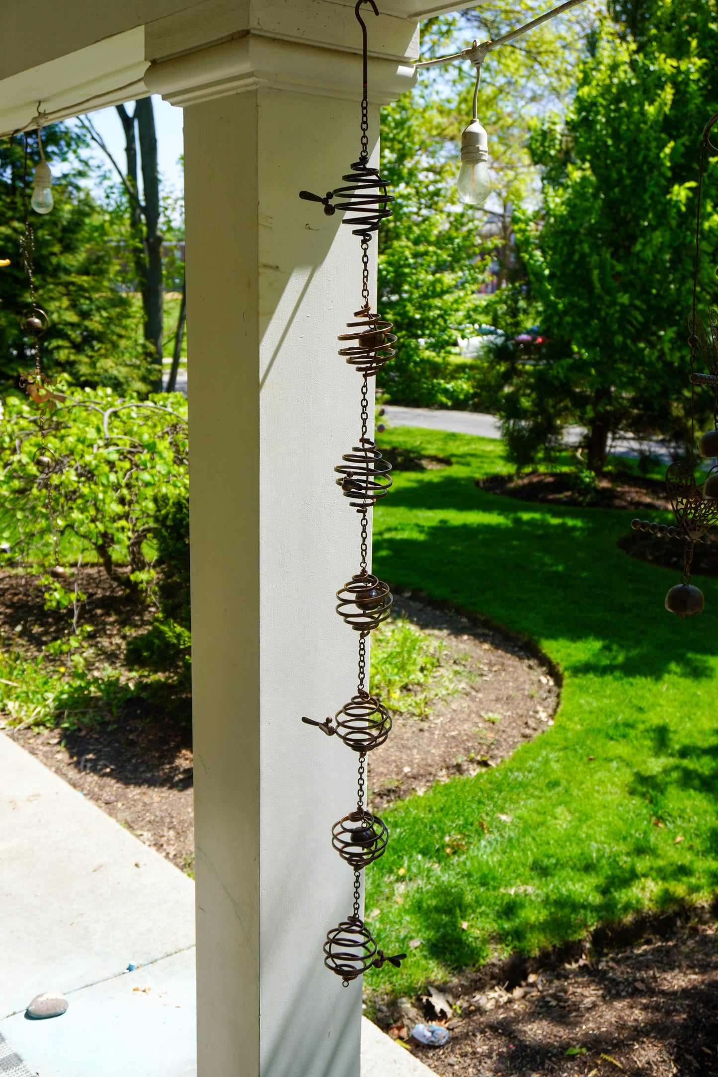 Happy Gardens - Bee Spiral Ornament