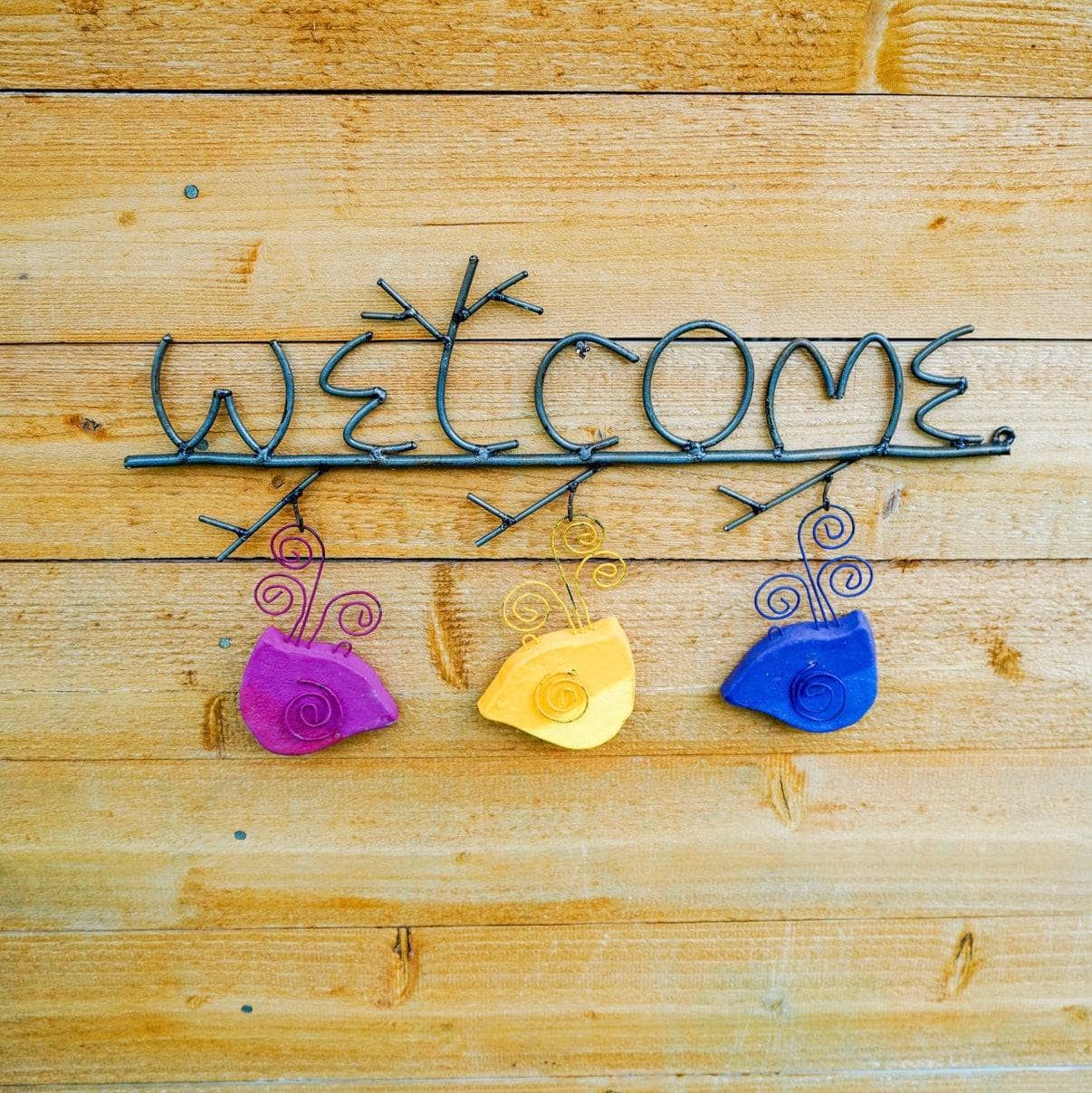 Happy Gardens - Swirly Bird Welcome Sign