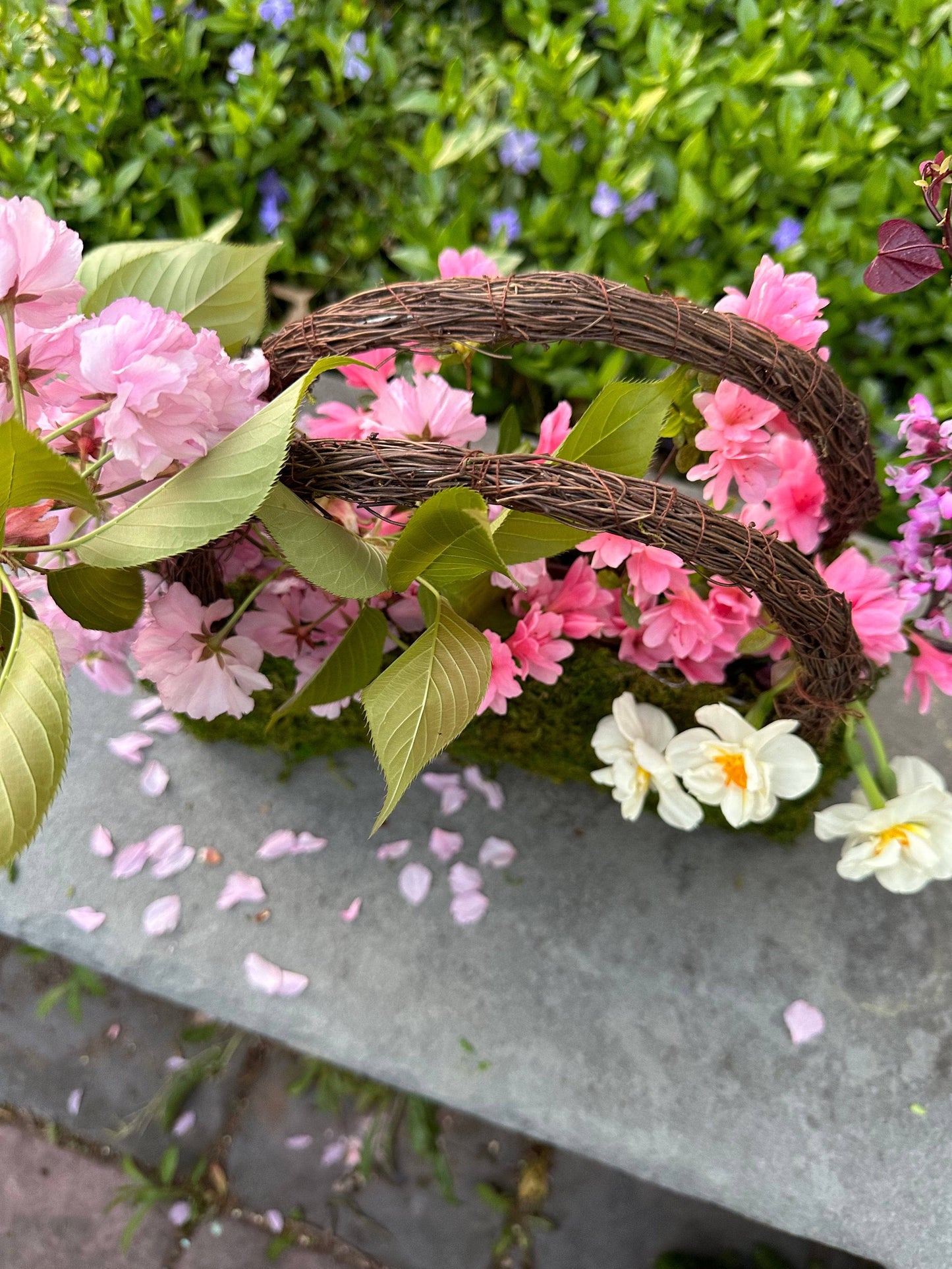 Beaumont Moss Purse Planters - Happy Gardens