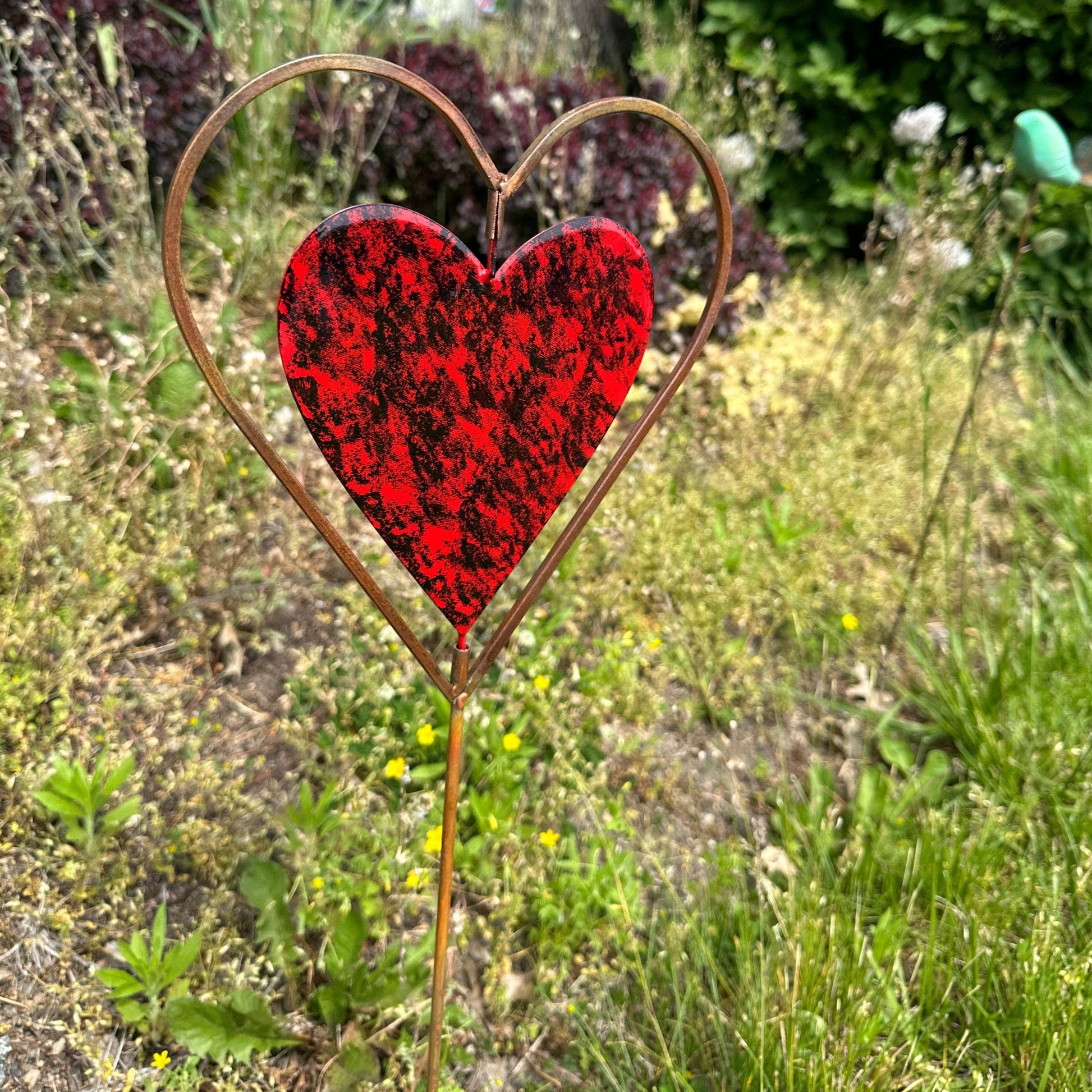 Happy Gardens - Red Heart Disc Garden Stake