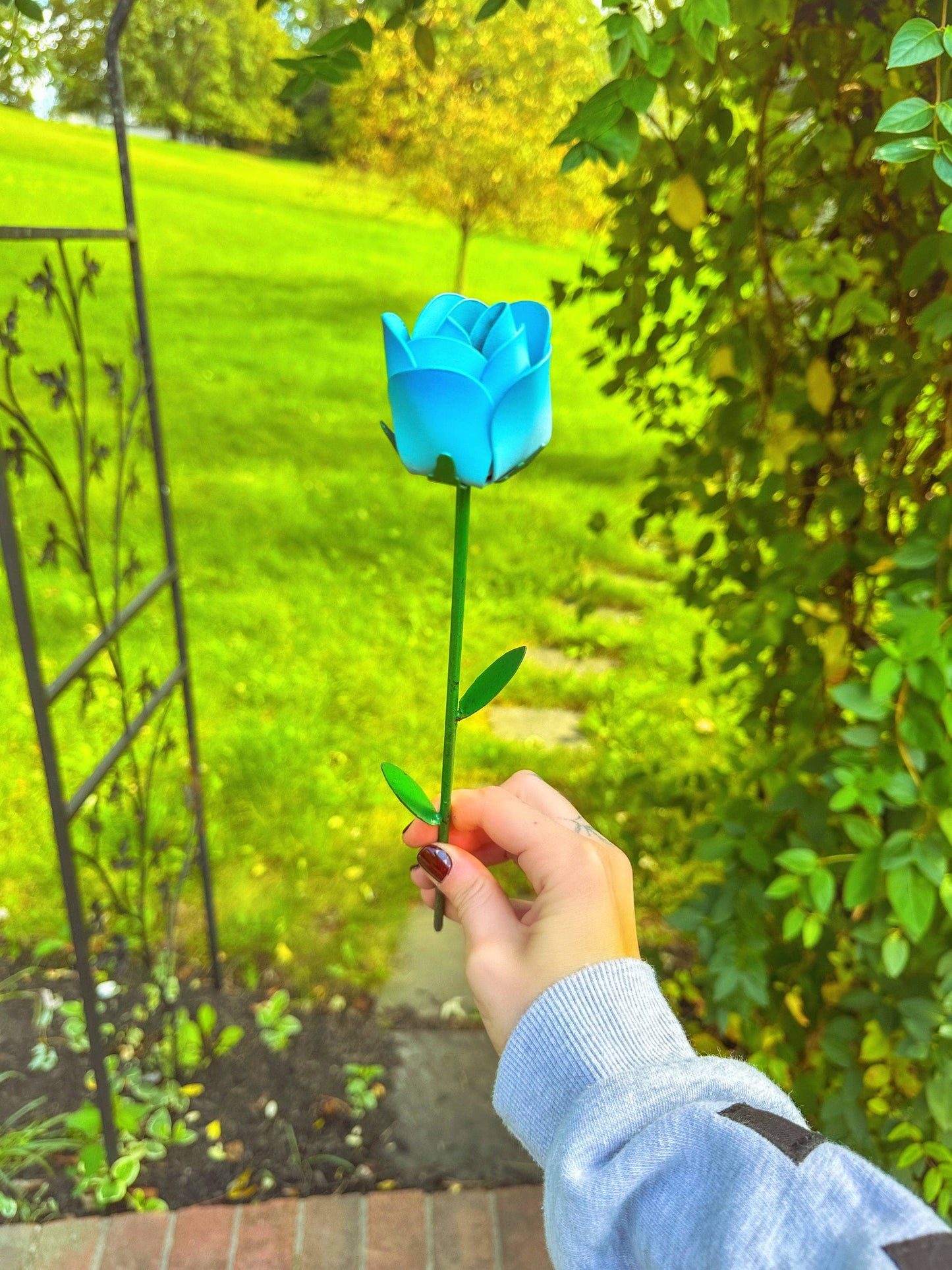 Happy Gardens - Blue Rose Plant Pick