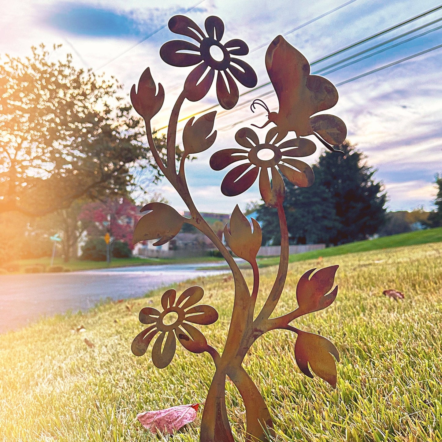 Happy Gardens - Daisy Flamed Garden Stake