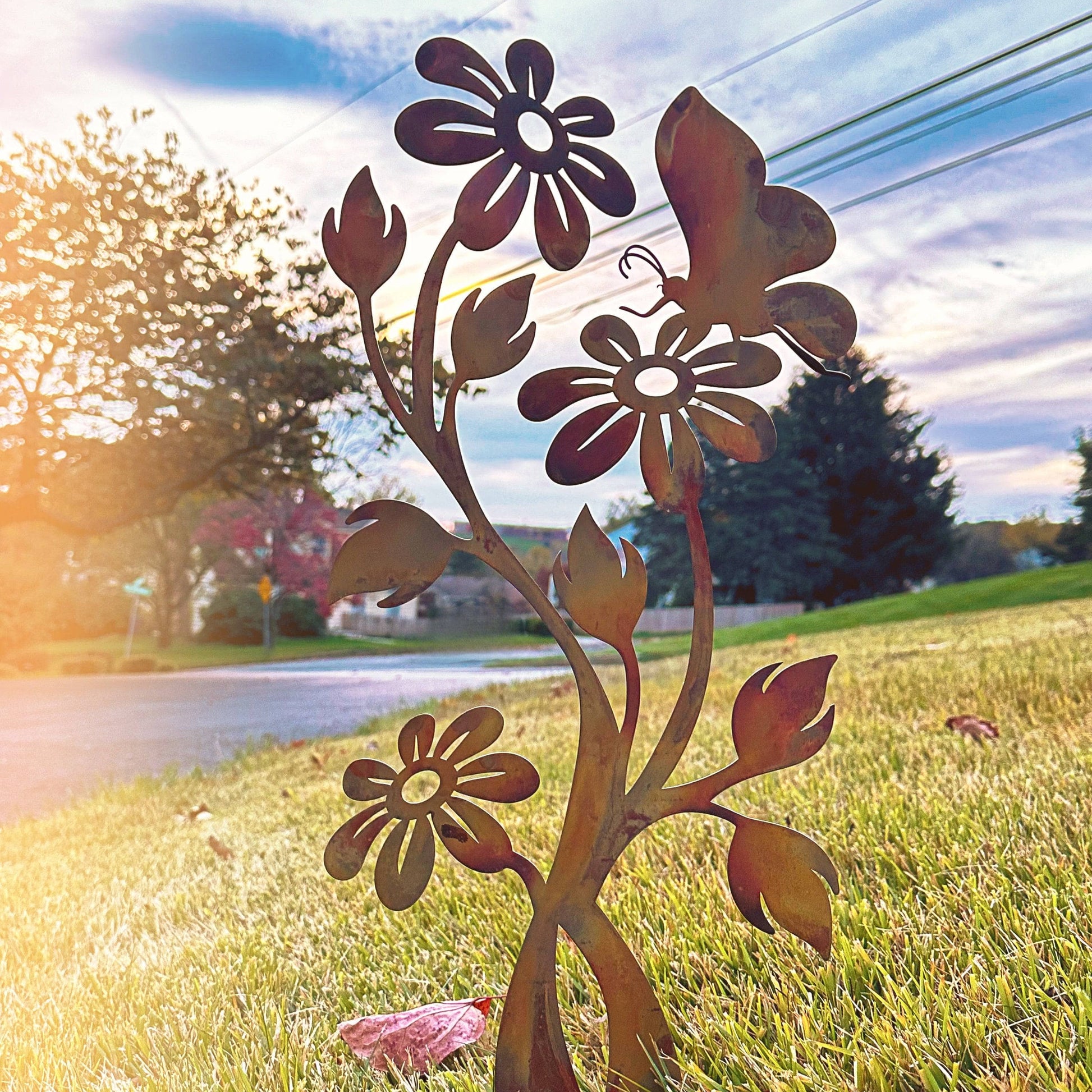 Happy Gardens - Daisy Flamed Garden Stake