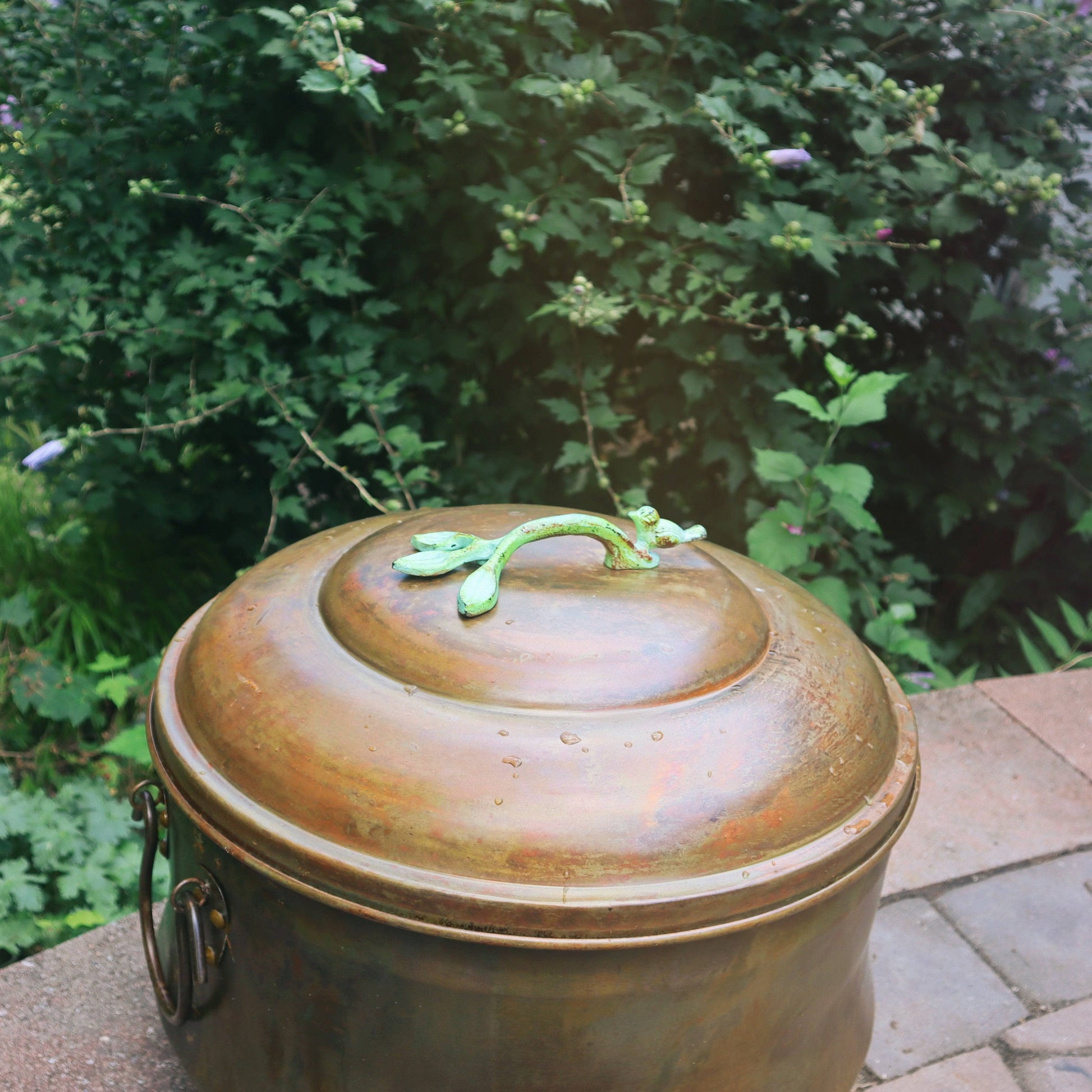 Garden Hose Pot - Happy Gardens