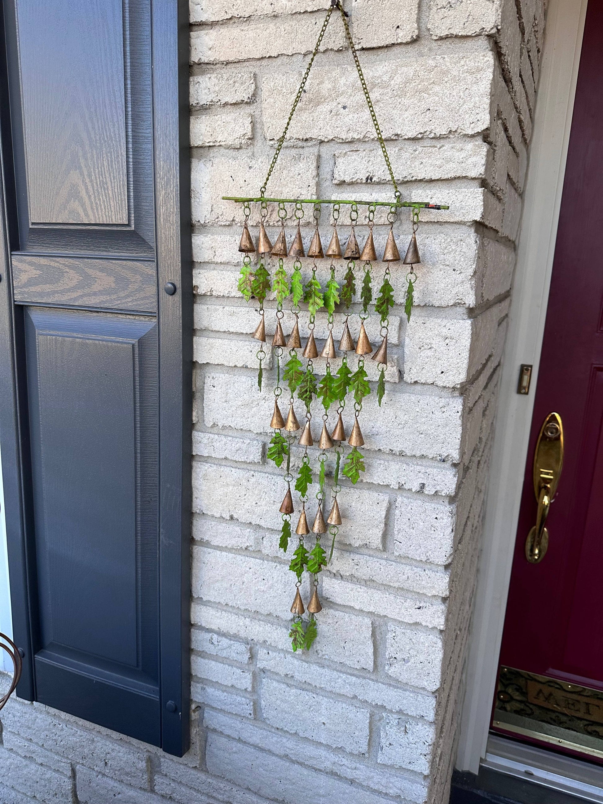 Happy Gardens - Shimmering Bells with Small Leaves
