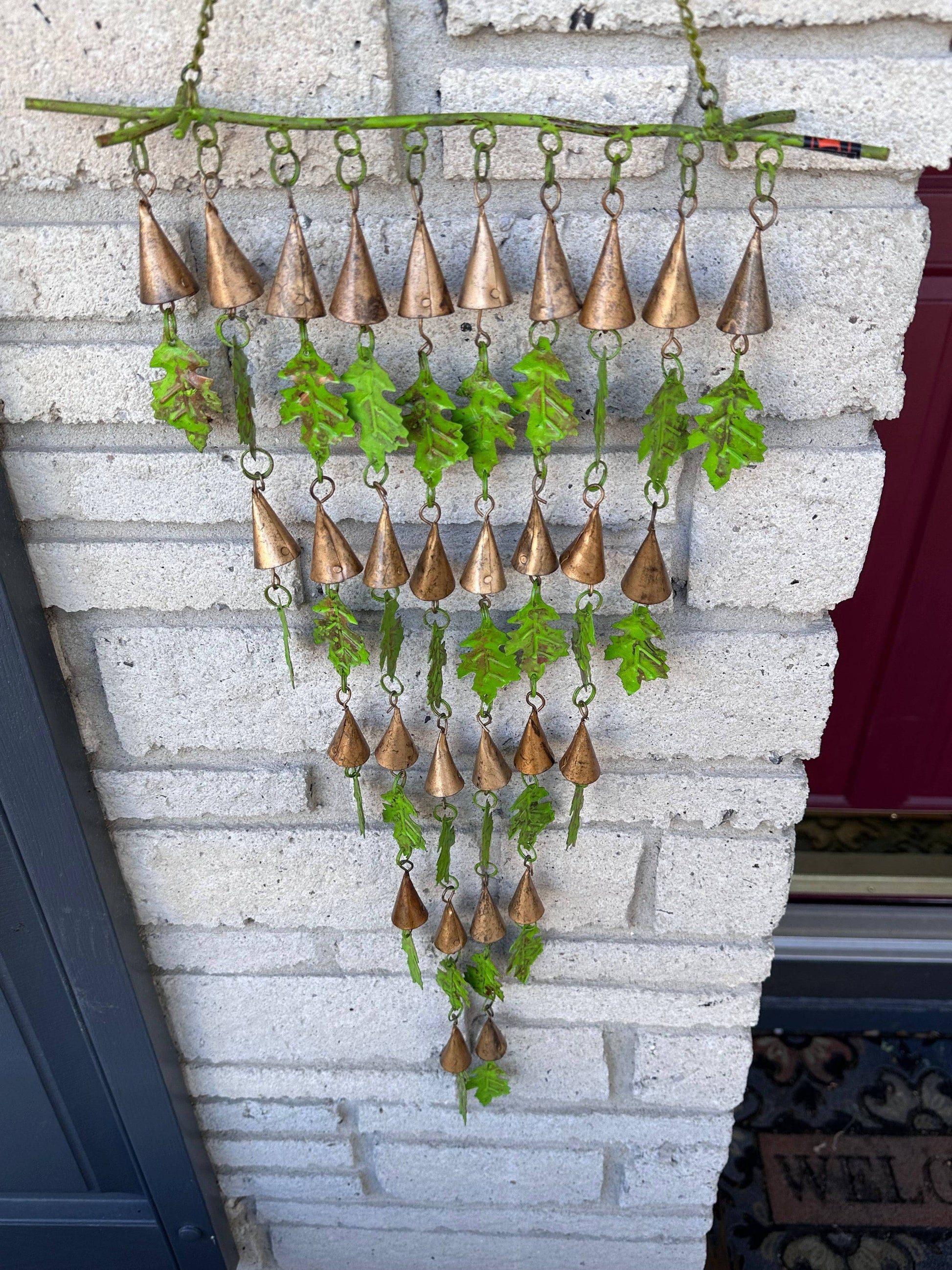 Happy Gardens - Shimmering Bells with Small Leaves