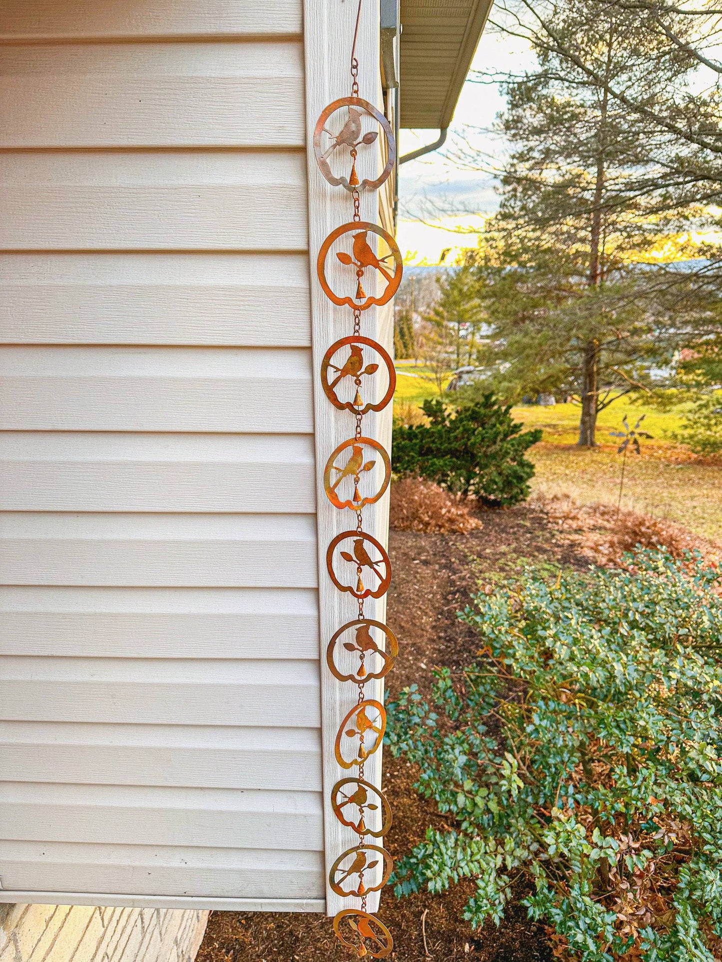Happy Gardens - Bird with Bell Rain Chain