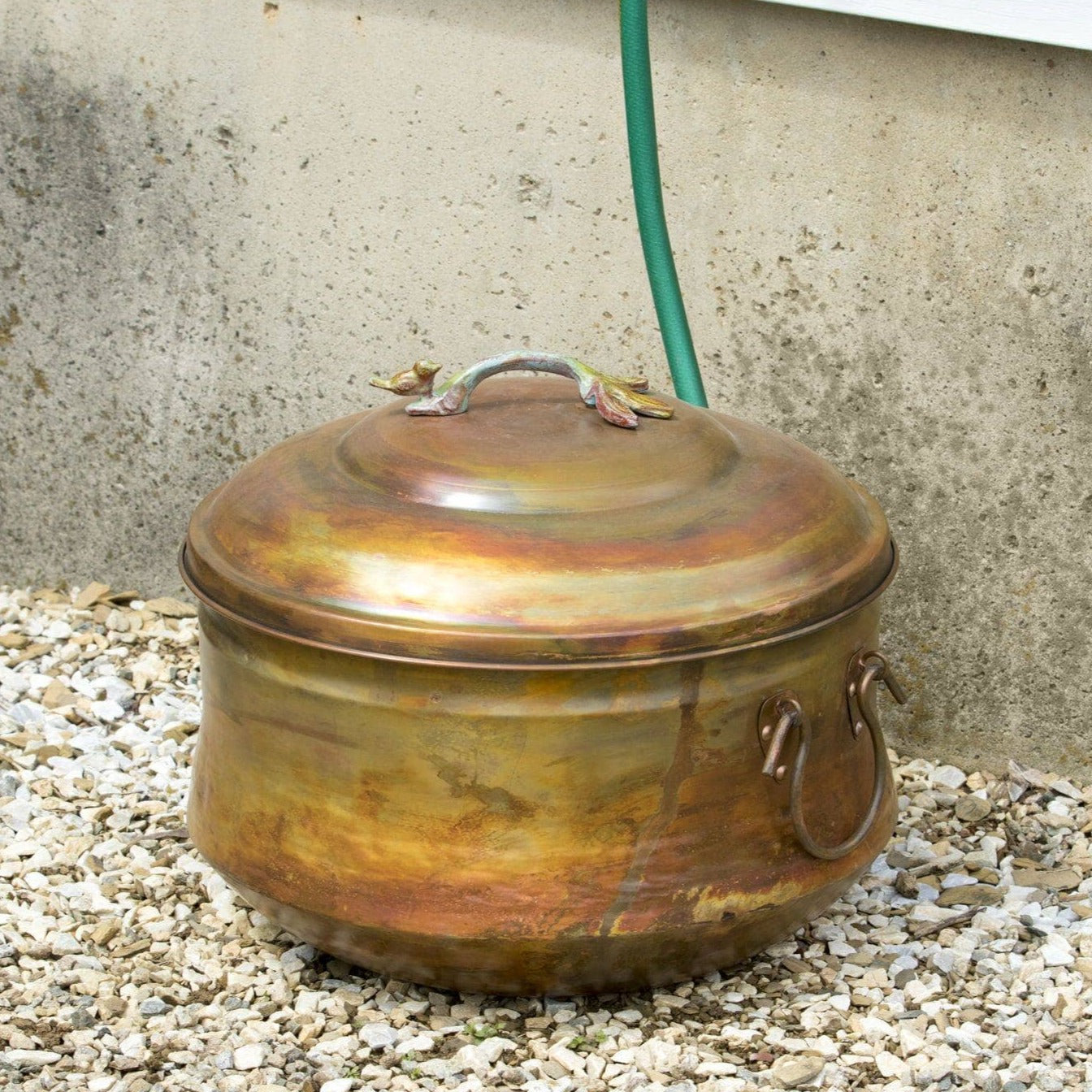 Garden Hose Pot - Happy Gardens