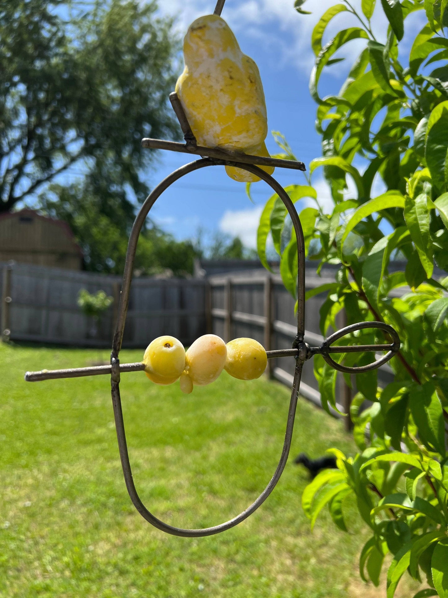 Happy Gardens - Hanging Bird Fruit Spear