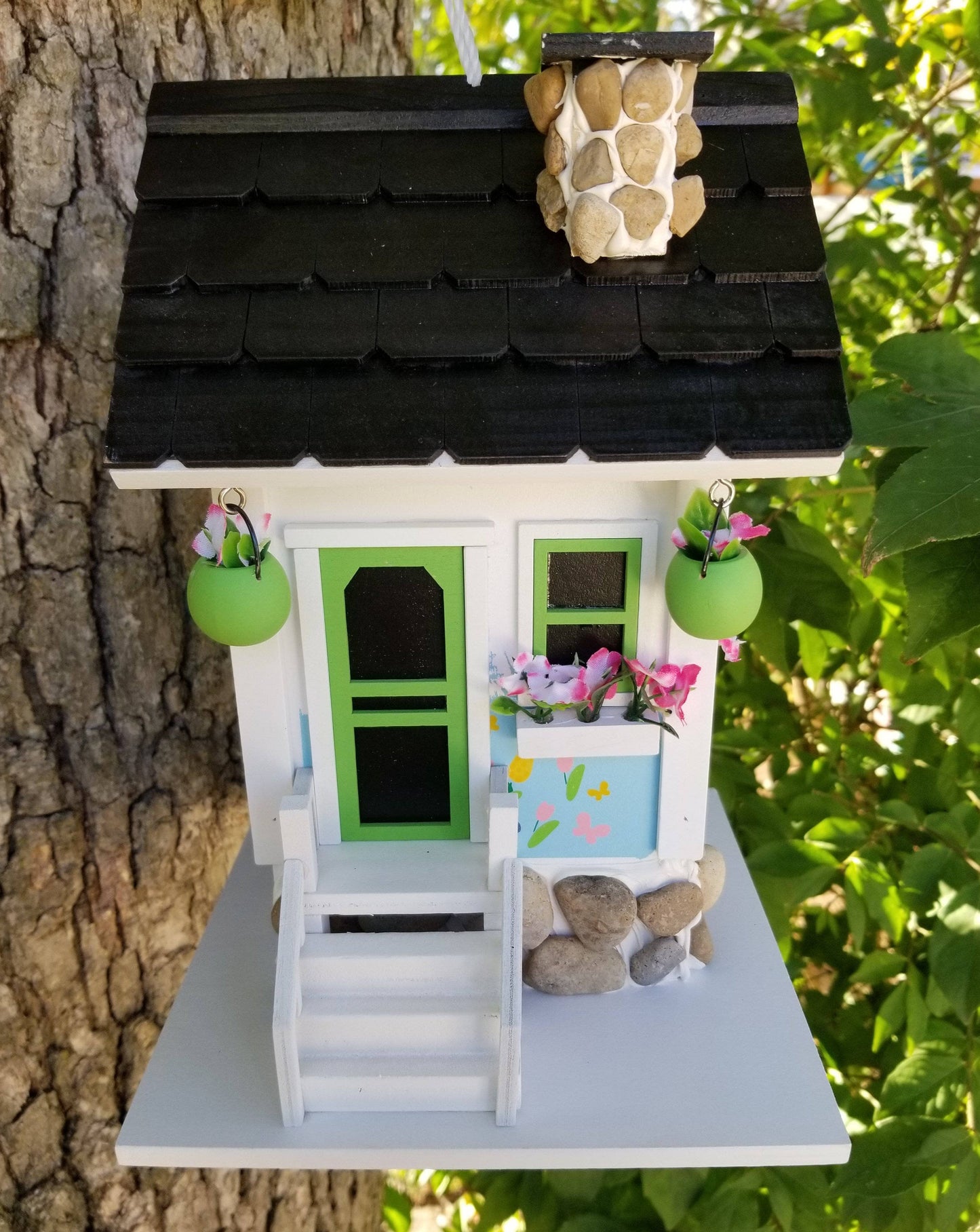 Primrose Cottage Birdhouse - Happy Gardens