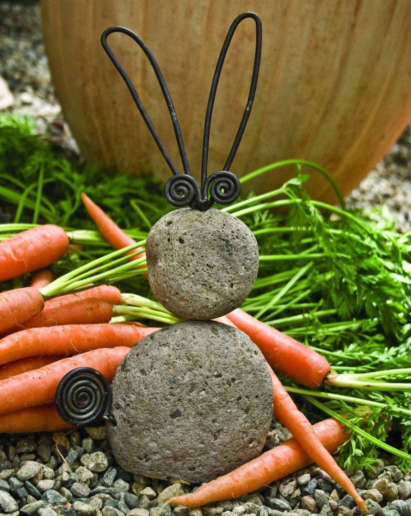 Happy Gardens - Rabbit River Stone Garden Statue