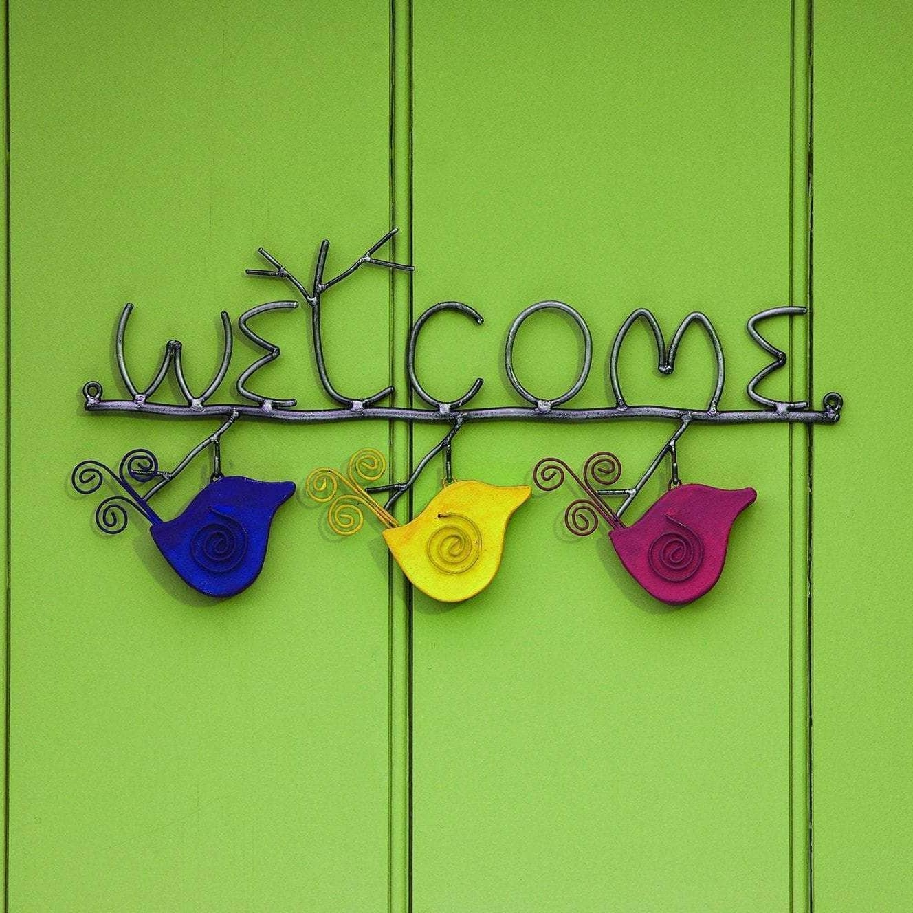 Happy Gardens - Swirly Bird Welcome Sign