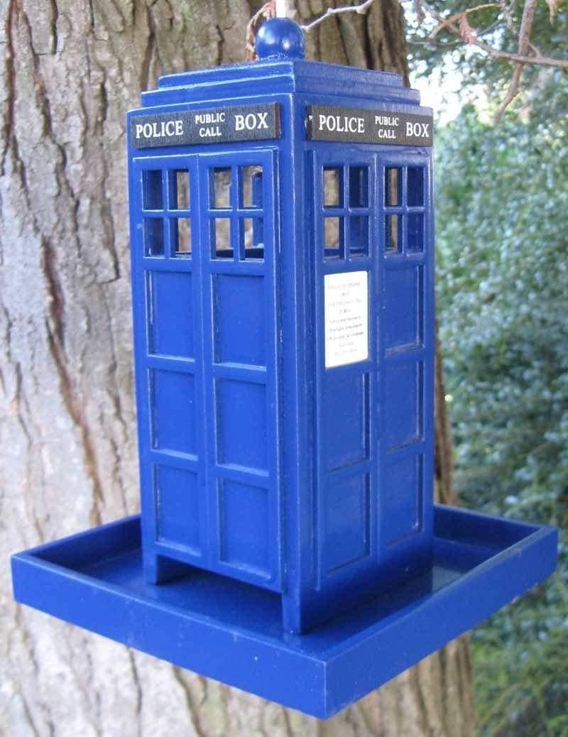 Happy Gardens - Tardis Bird Feeder