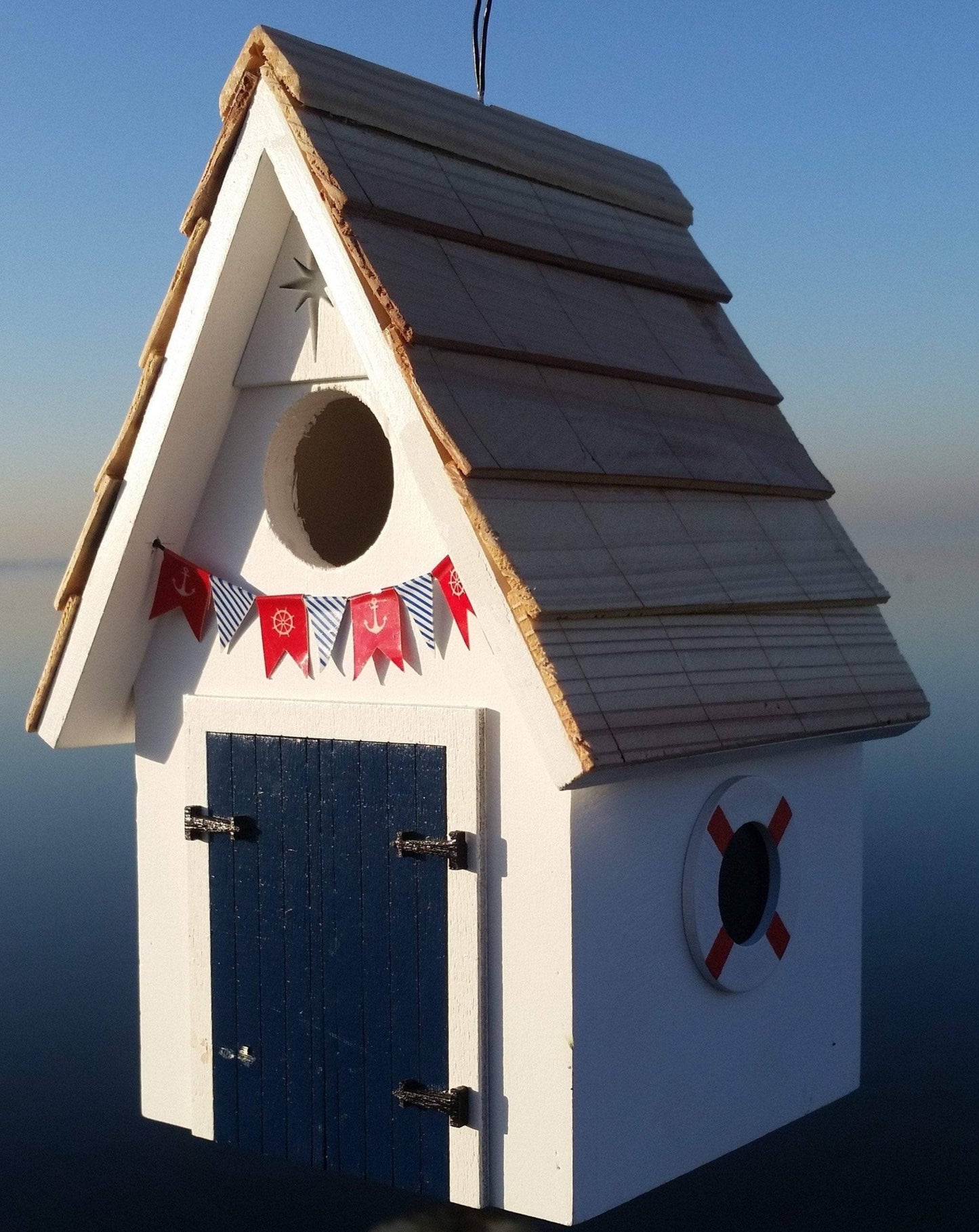 Happy Gardens - The Beach Shack Bird House