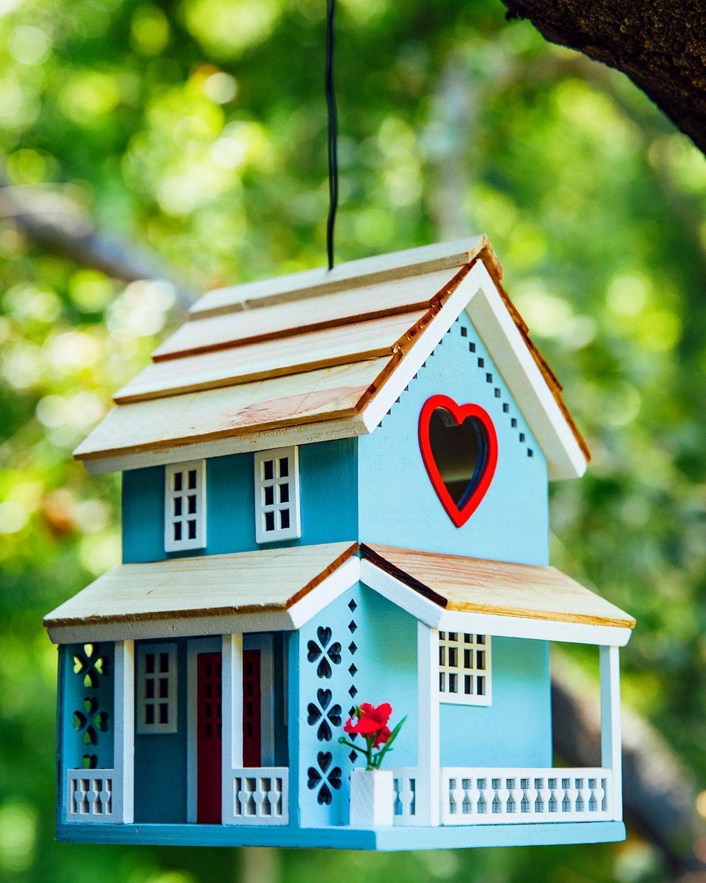 Happy Gardens - The Love Birds Bird House