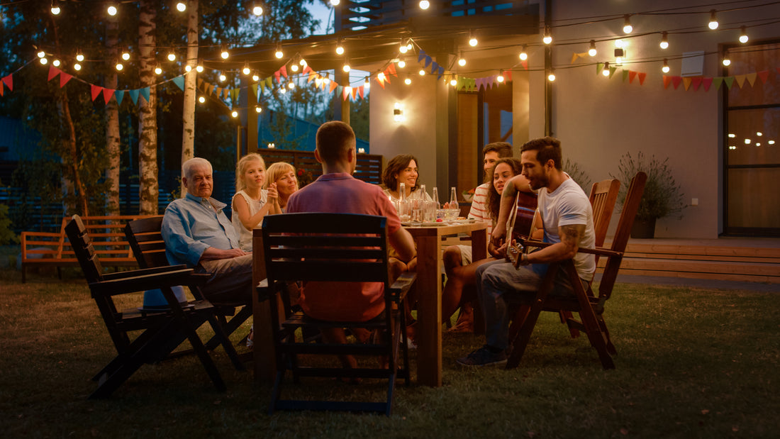 outdoor living spaces for entertaining