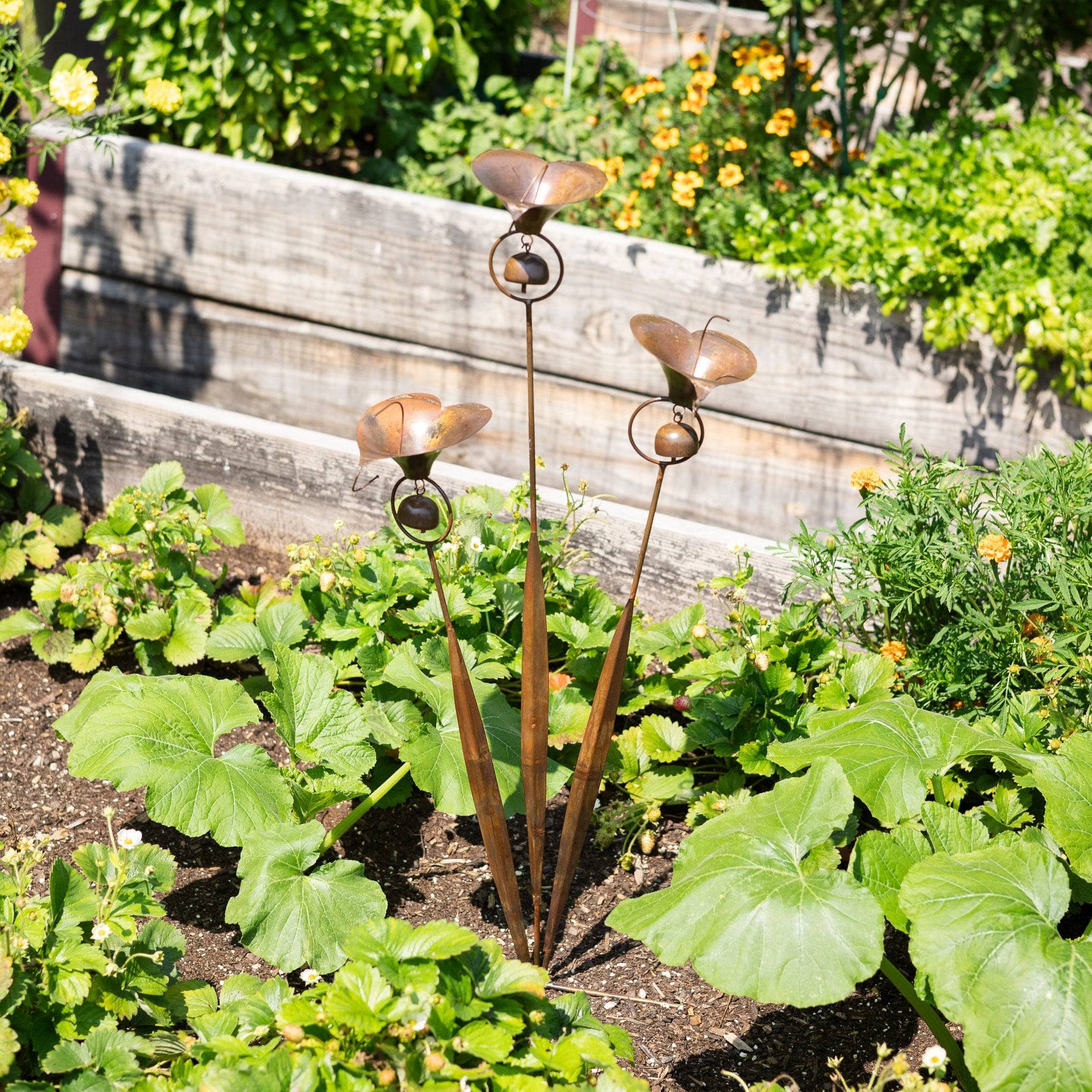 Triple Calla Lily Garden Stake