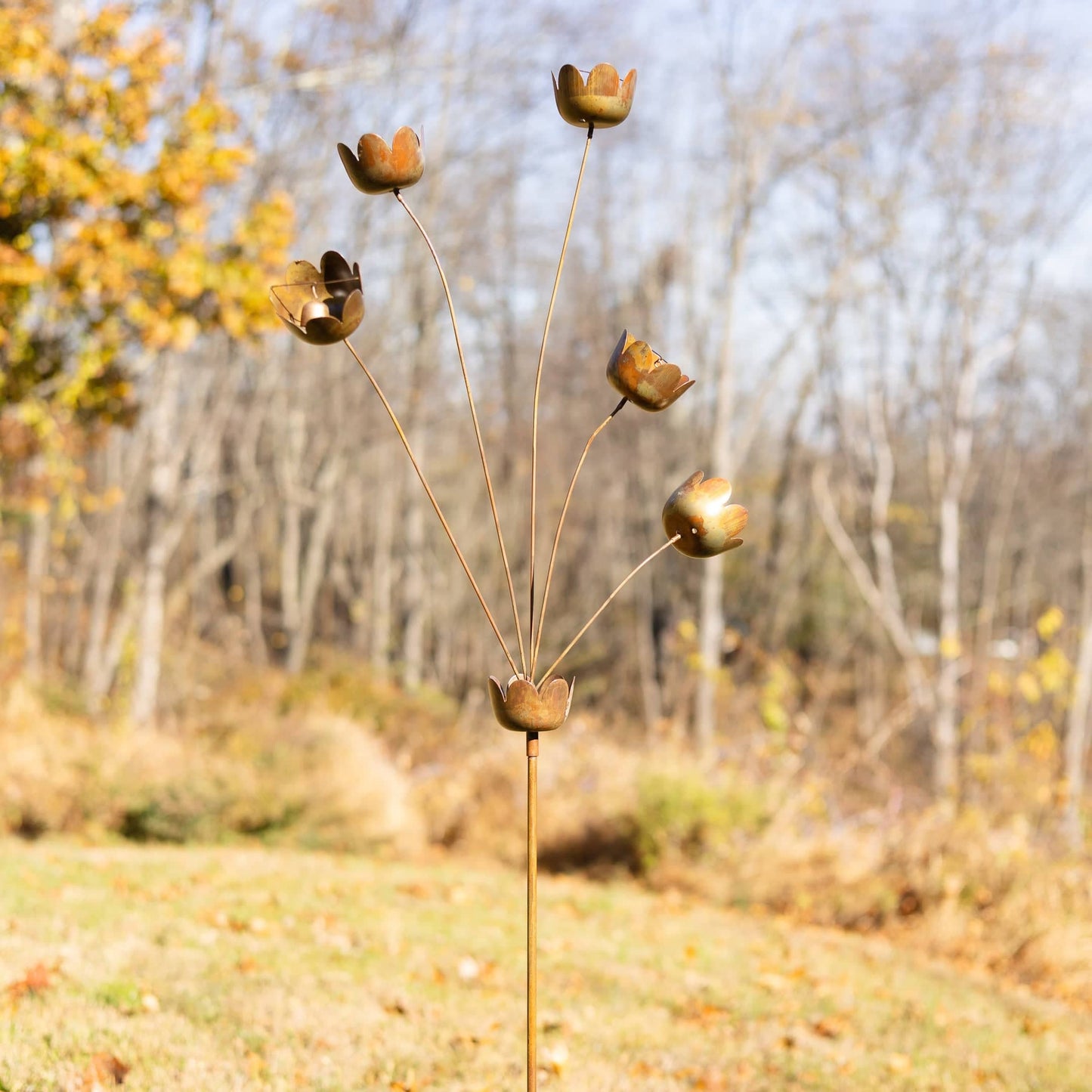 Happy Gardens - Lily Cup Chimes Garden Stake