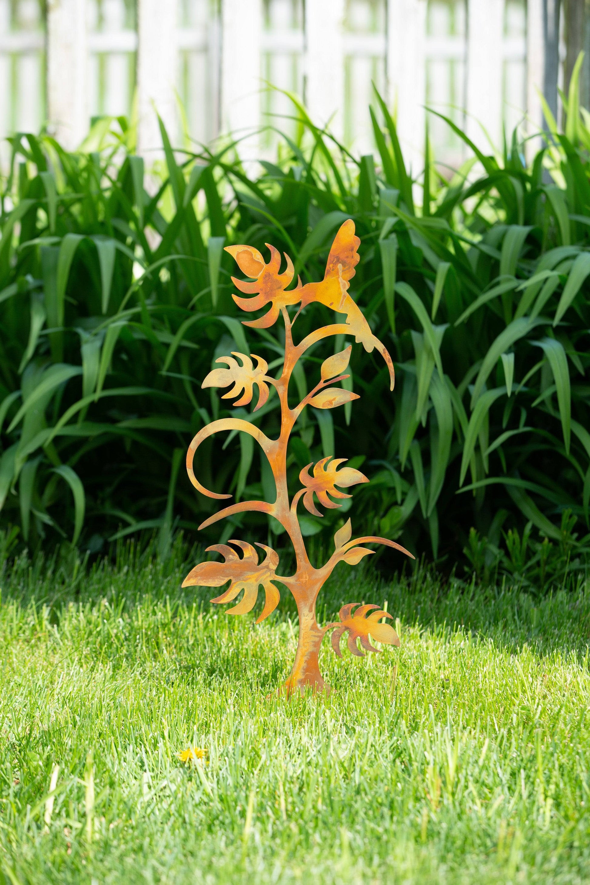 Happy Gardens - Hummingbird on Plant Garden Stake