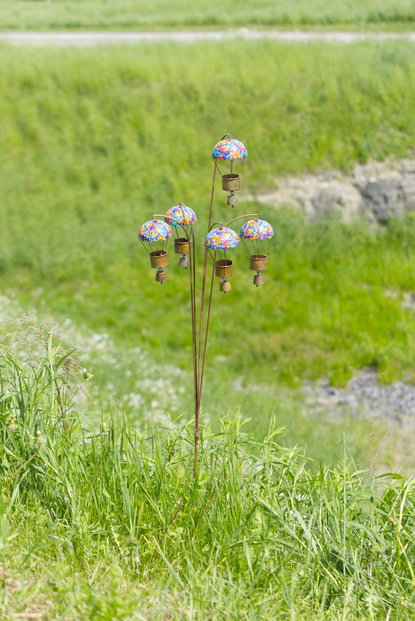 metal hot air balloon planter Hot Air Balloon Floral Garden Stake – Happy Gardens