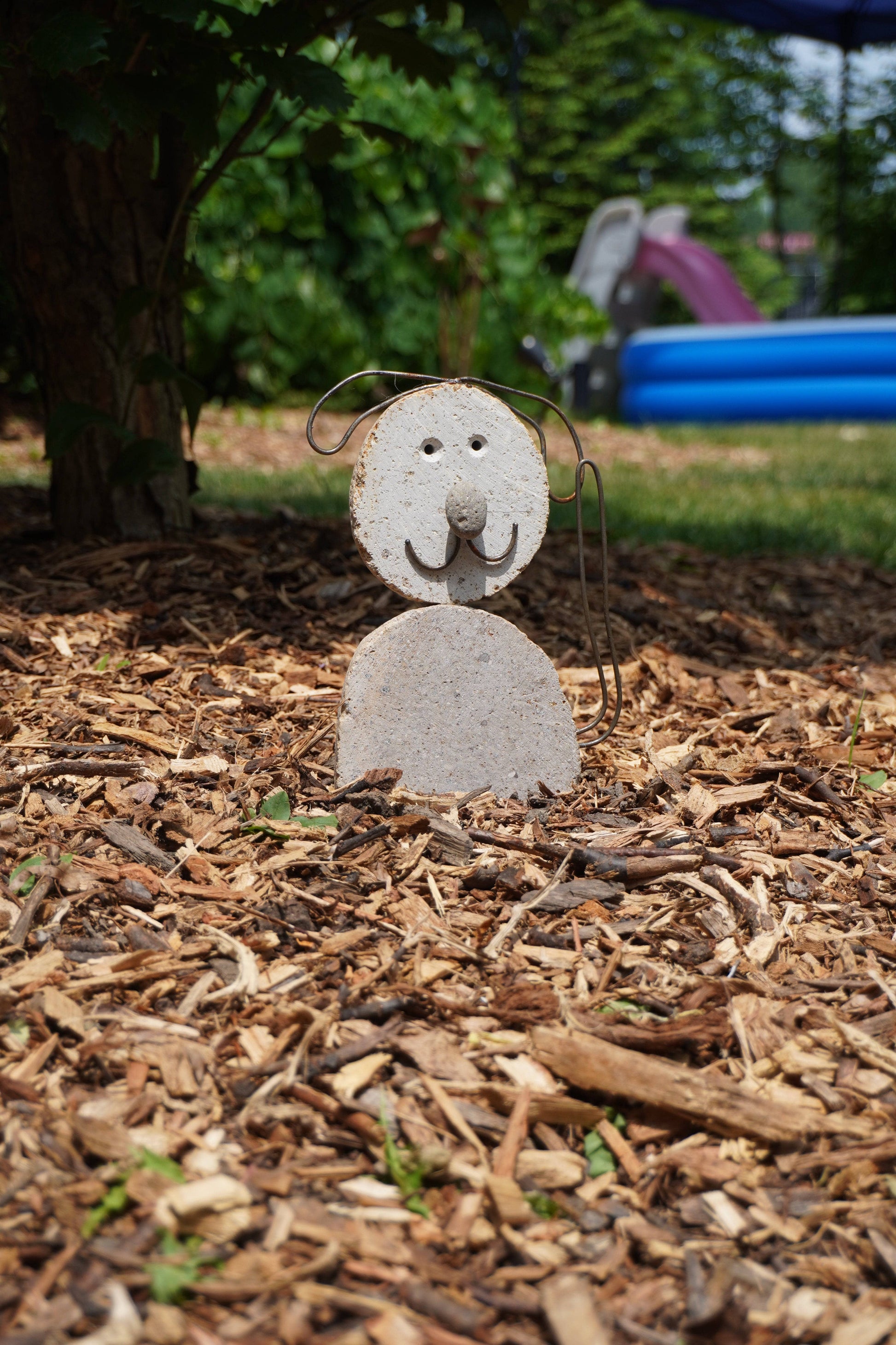 Happy Gardens - Dog River Stone Garden Statue
