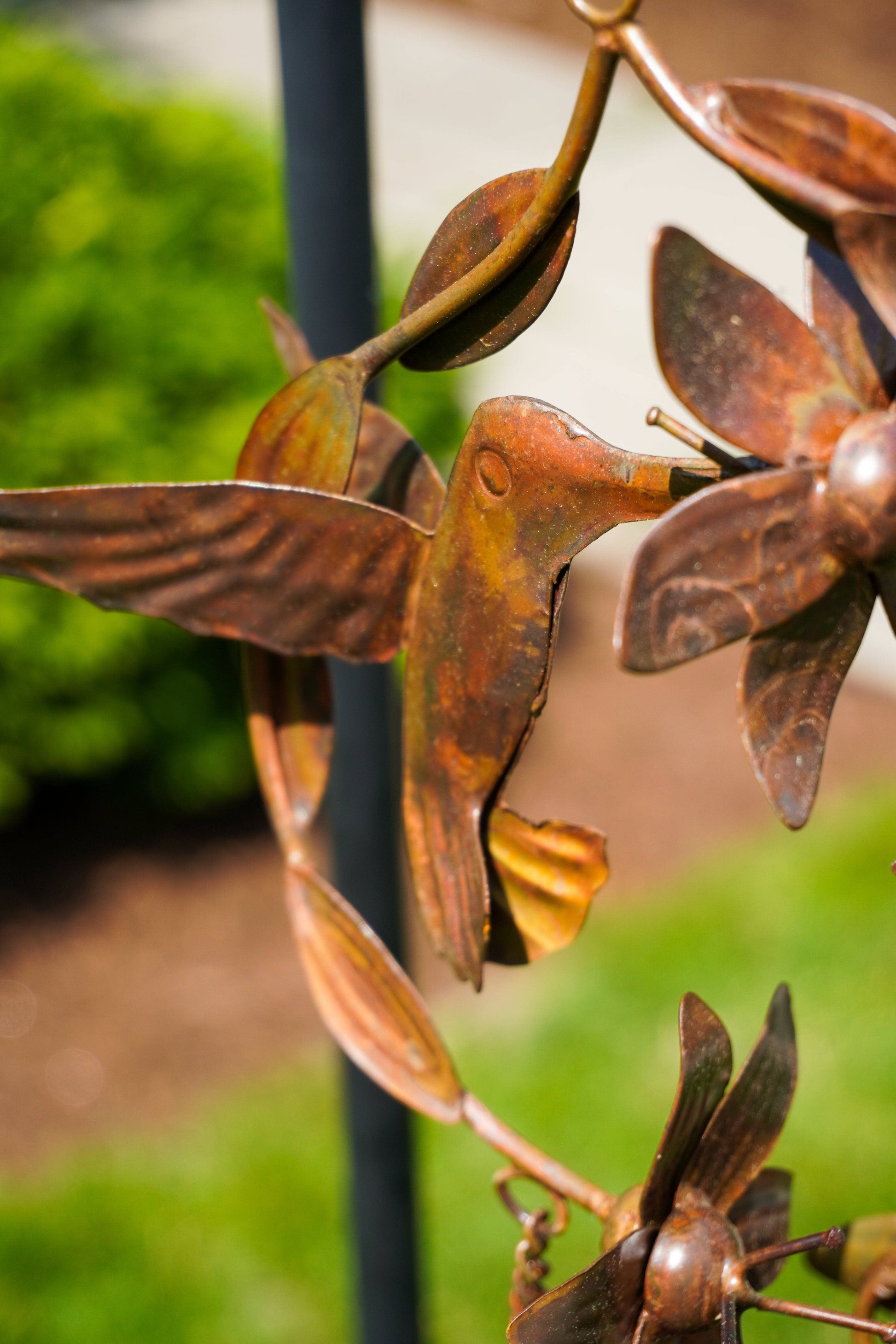 Hummingbirds w/Flowers Flamed Wind Chime - Happy Gardens