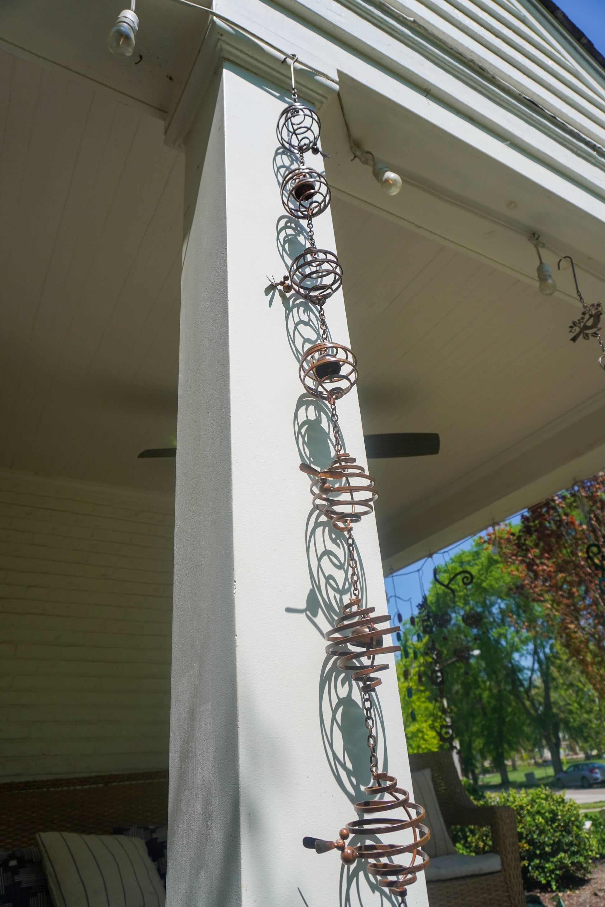 Happy Gardens - Bee Spiral Ornament