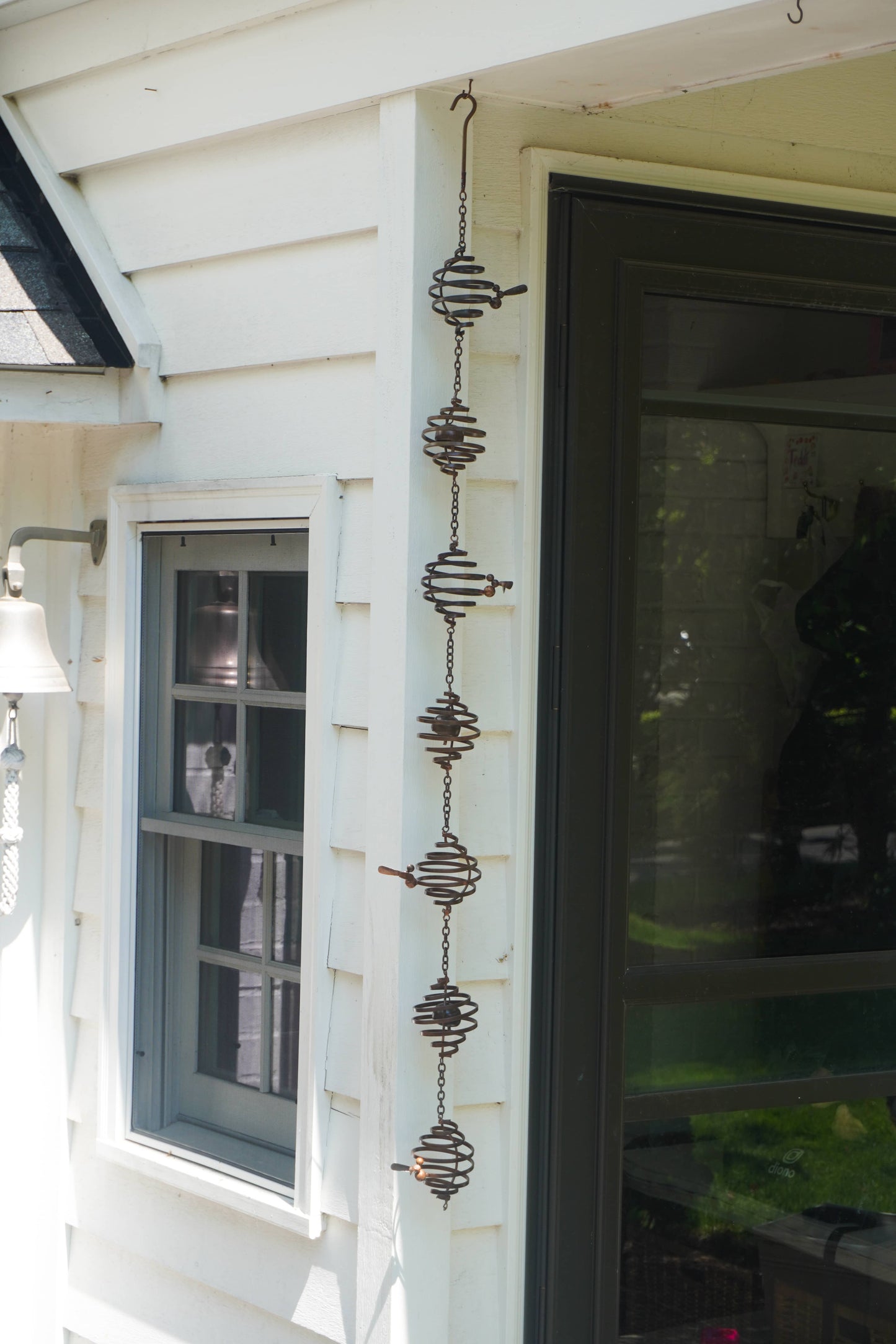 Happy Gardens - Bee Spiral Ornament