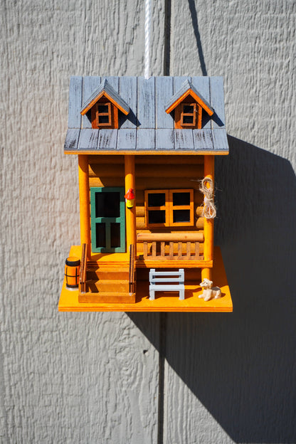 Log Cabin Bird House - Happy Gardens