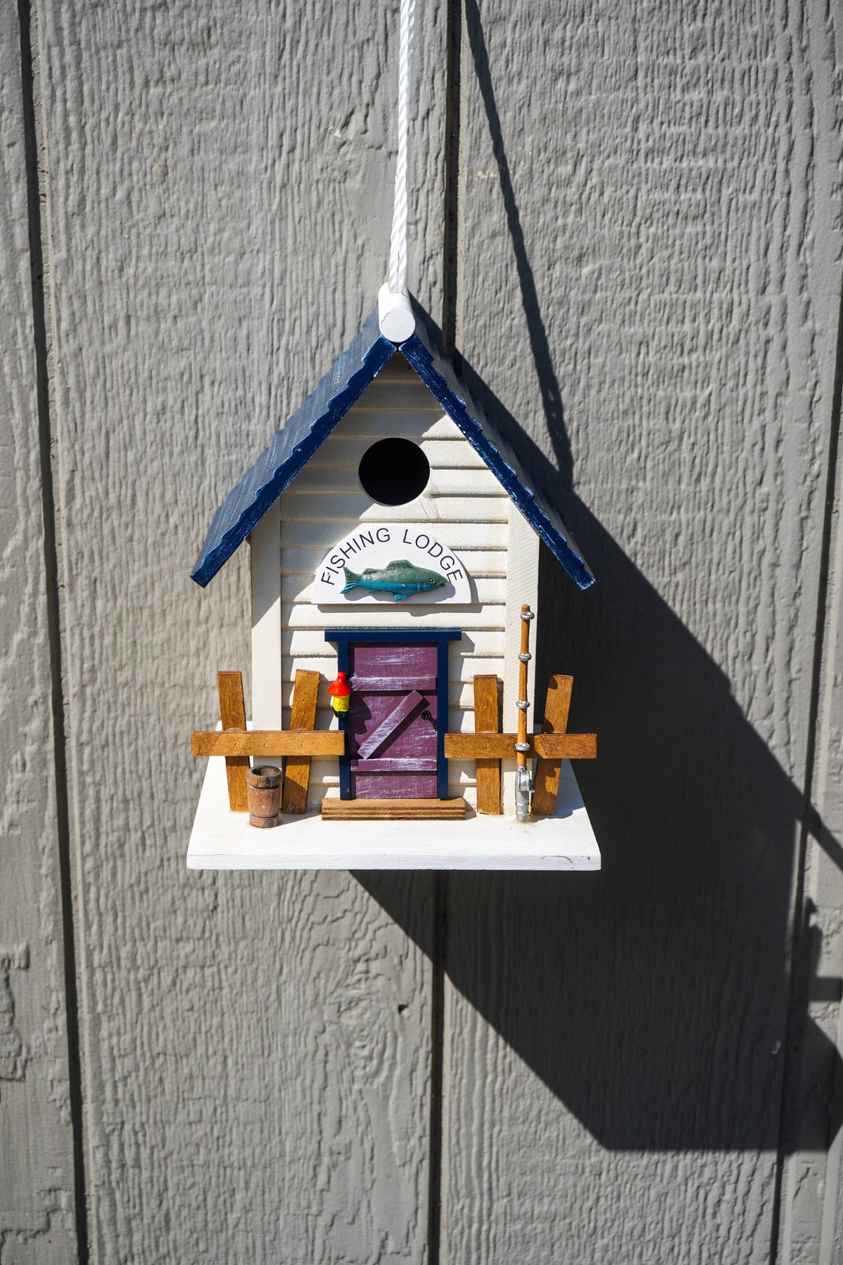 Fishing Lodge Birdhouse - Happy Gardens