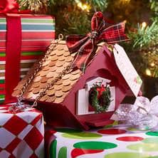 Christmas Wren Bird House