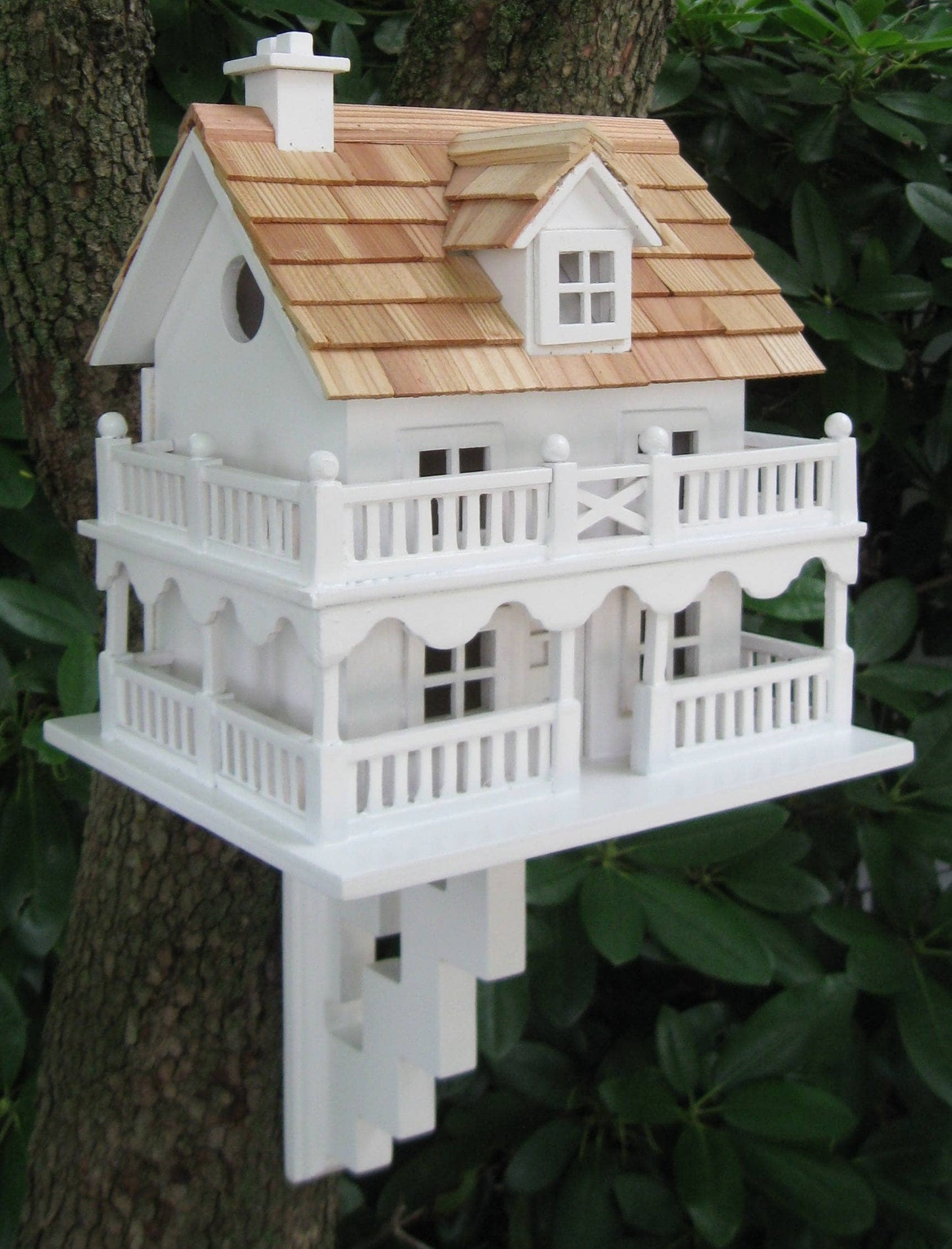 Novelty Cottage Birdhouse
