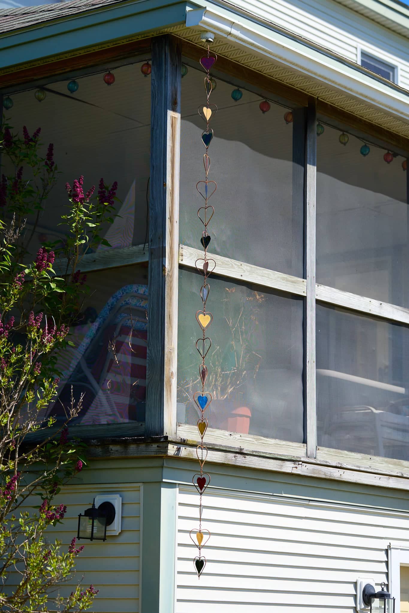 Happy Gardens - Multicolor Heart Rain Chain