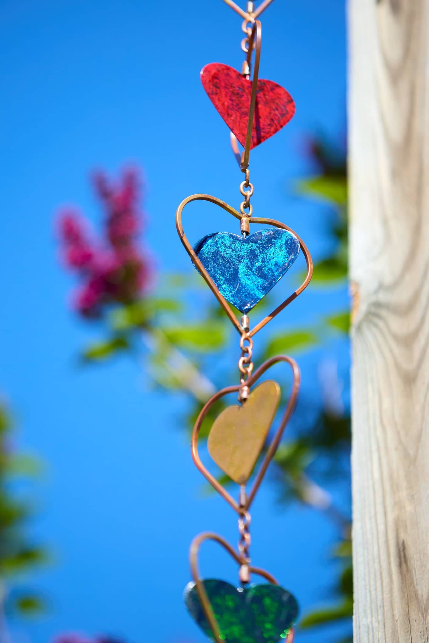 Happy Gardens - Multicolor Heart Rain Chain