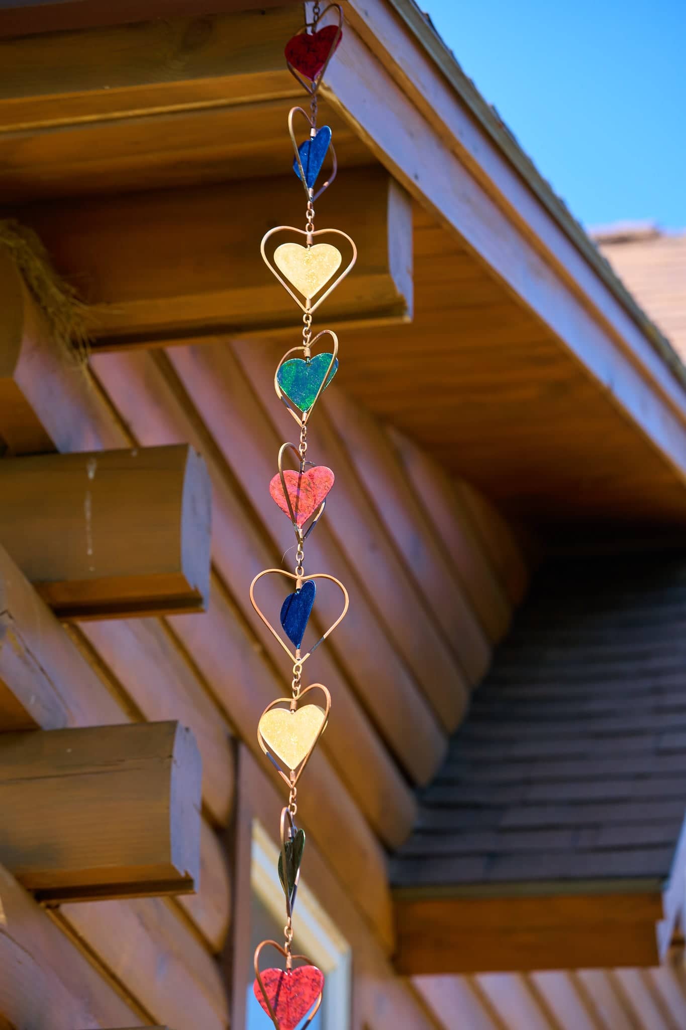 Happy Gardens - Multicolor Heart Rain Chain