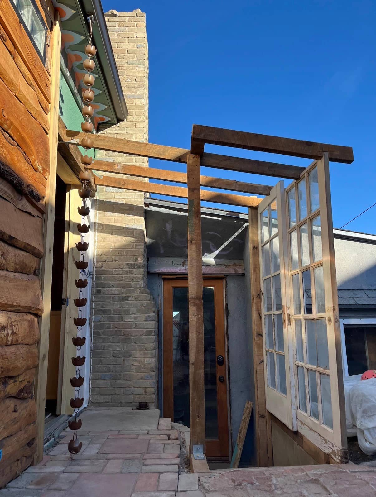 Happy Gardens - Lily Cup Rain Chain