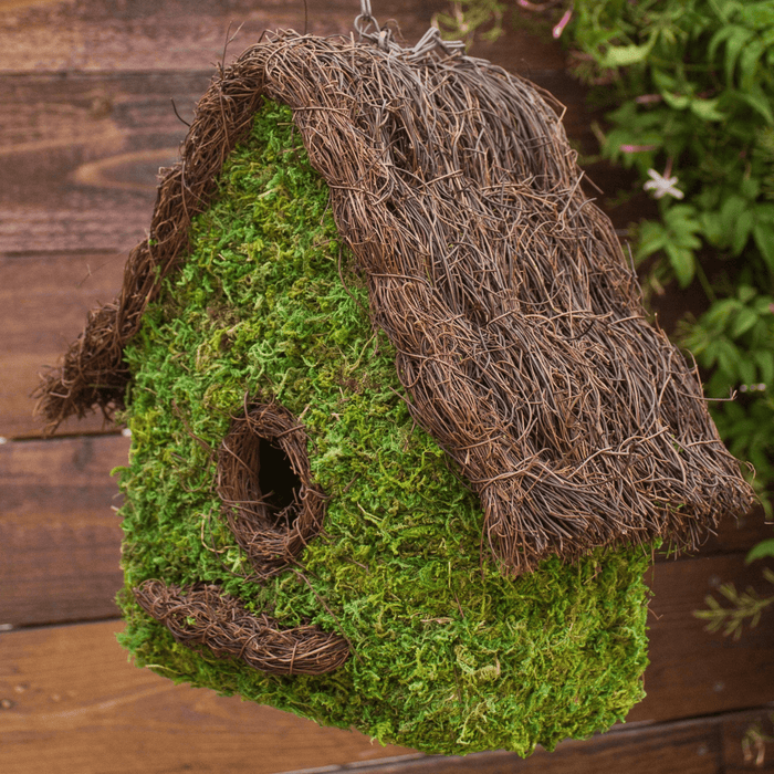 Woven Maison Moss Birdhouse - Happy Gardens