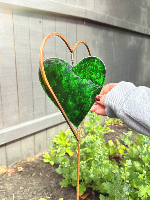 Happy Gardens - Green Heart Disc Garden Stake