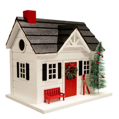 Happy Gardens - Holiday Ski House with LED Lights