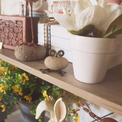 Happy Gardens - Frog Garden Statue