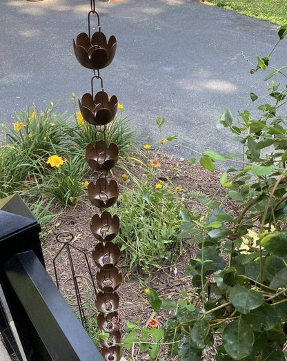 Happy Gardens - Lily Cup Rain Chain