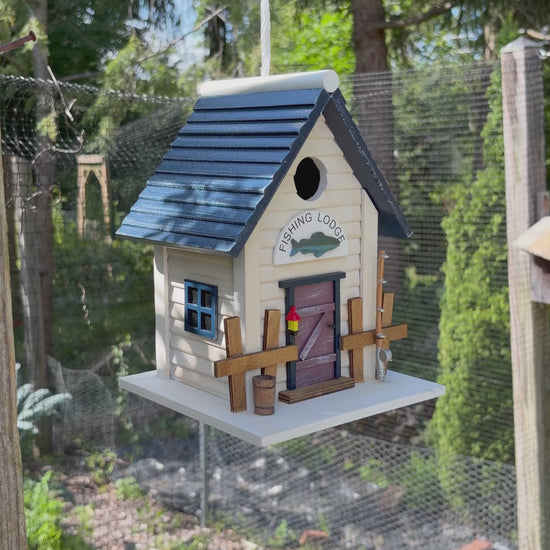Fishing Lodge Birdhouse - Happy Gardens